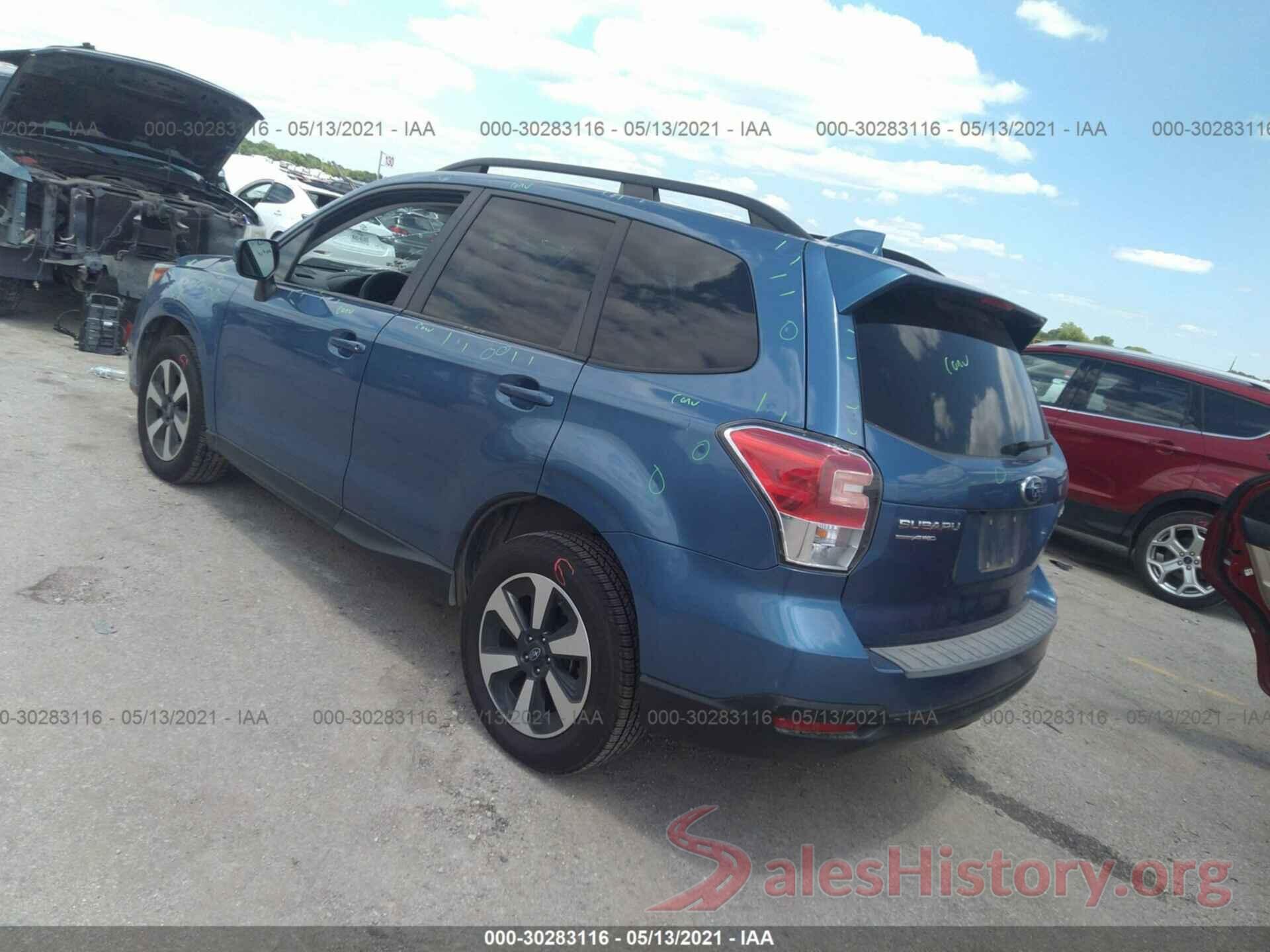 JF2SJAGC3JH478963 2018 SUBARU FORESTER