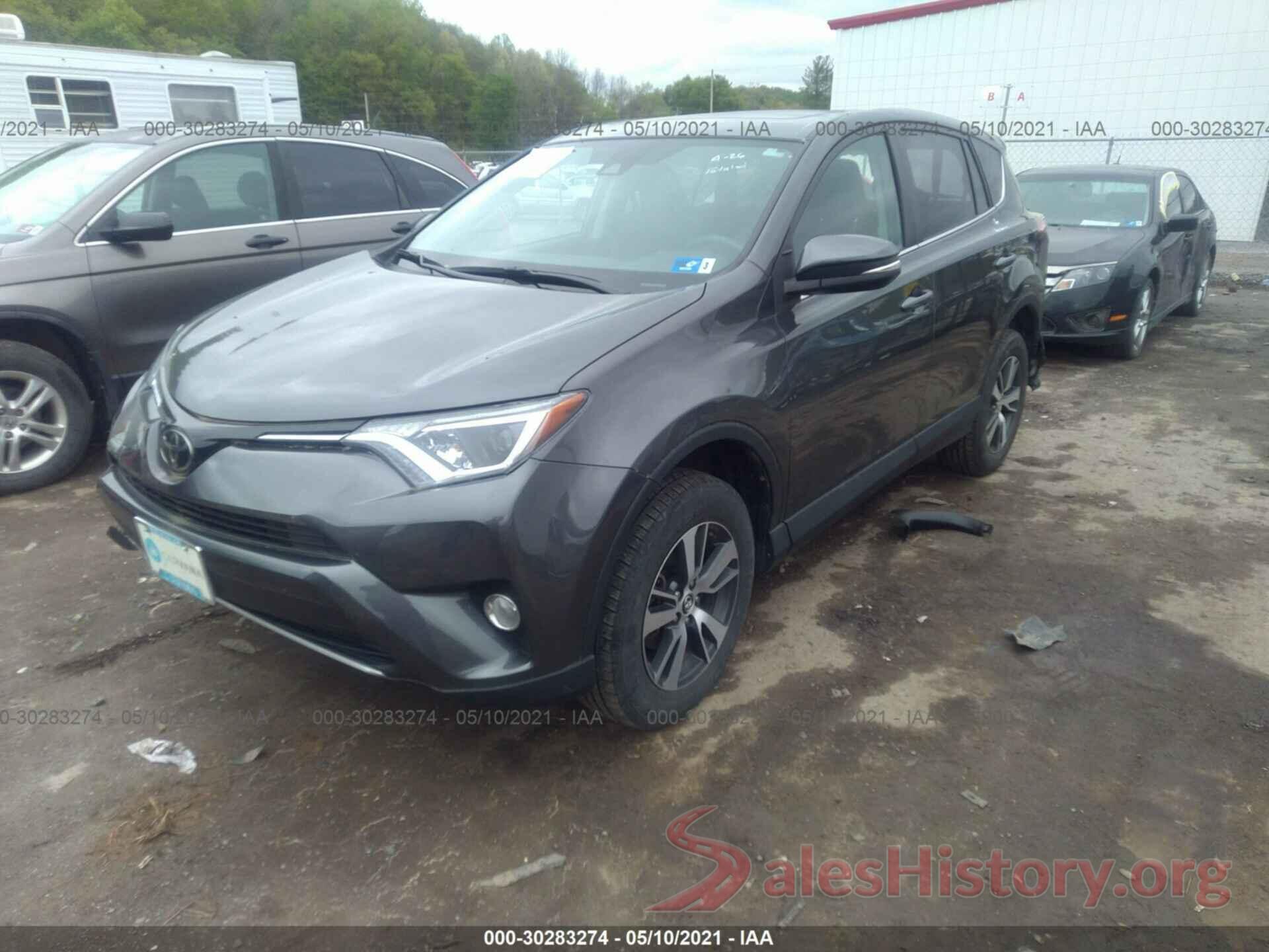 2T3RFREV0JW815584 2018 TOYOTA RAV4