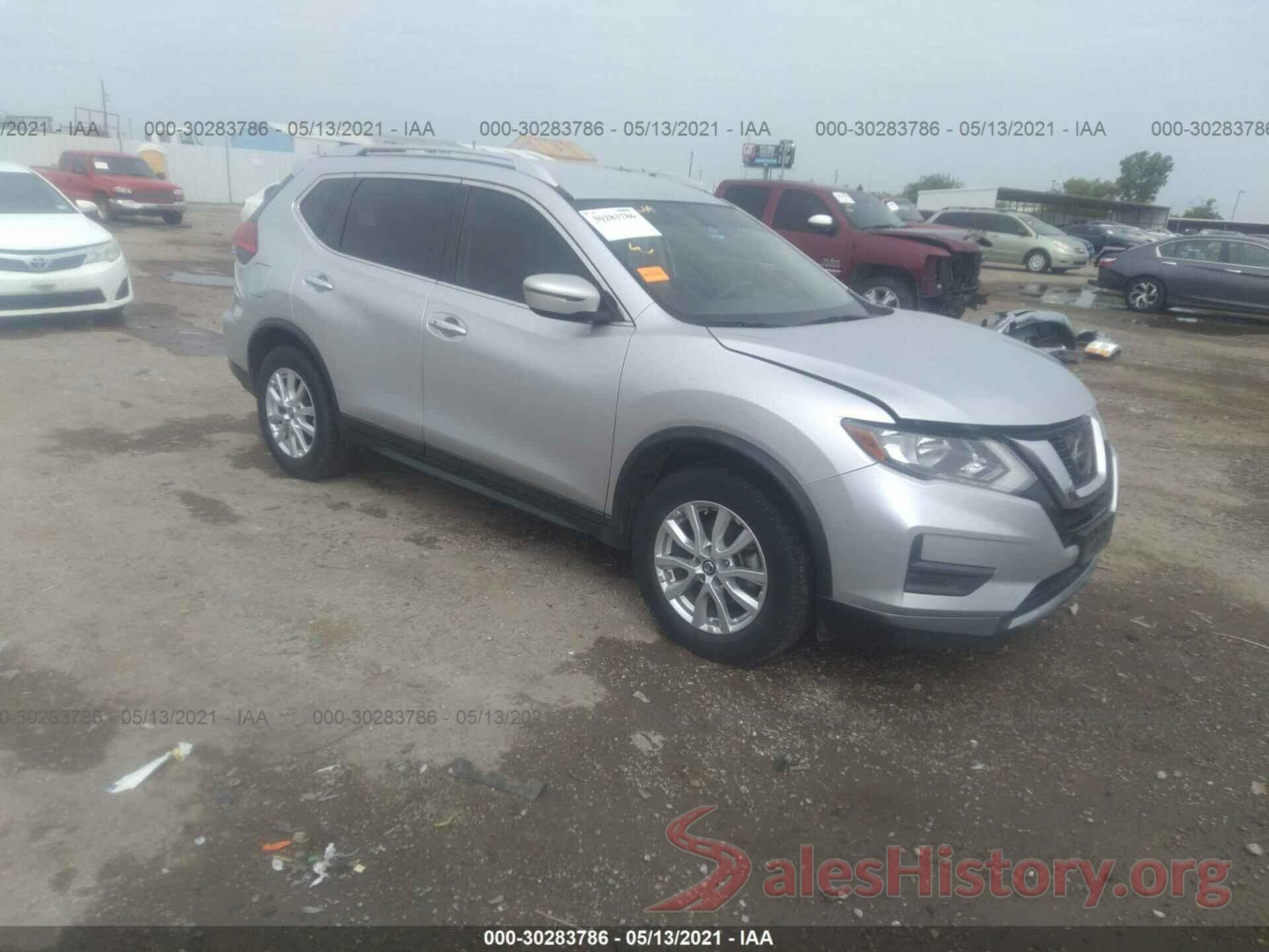 JN8AT2MT8HW152570 2017 NISSAN ROGUE