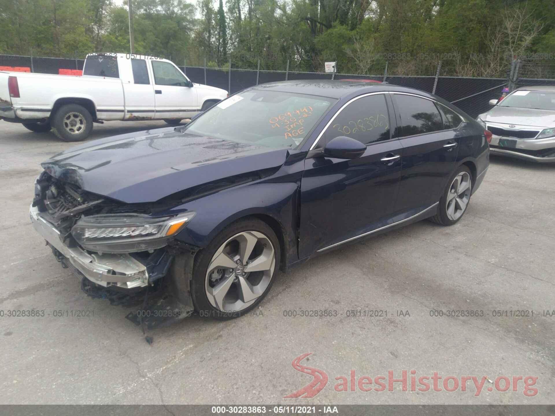 1HGCV2F96JA022369 2018 HONDA ACCORD SEDAN