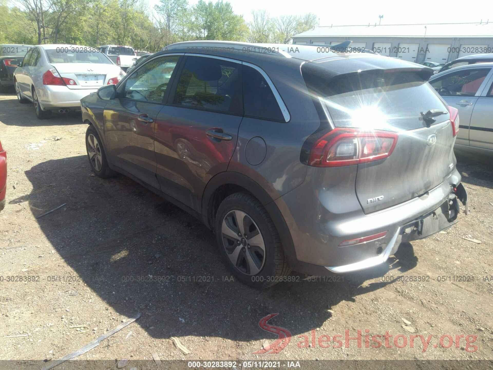 KNDCB3LC6H5100195 2017 KIA NIRO