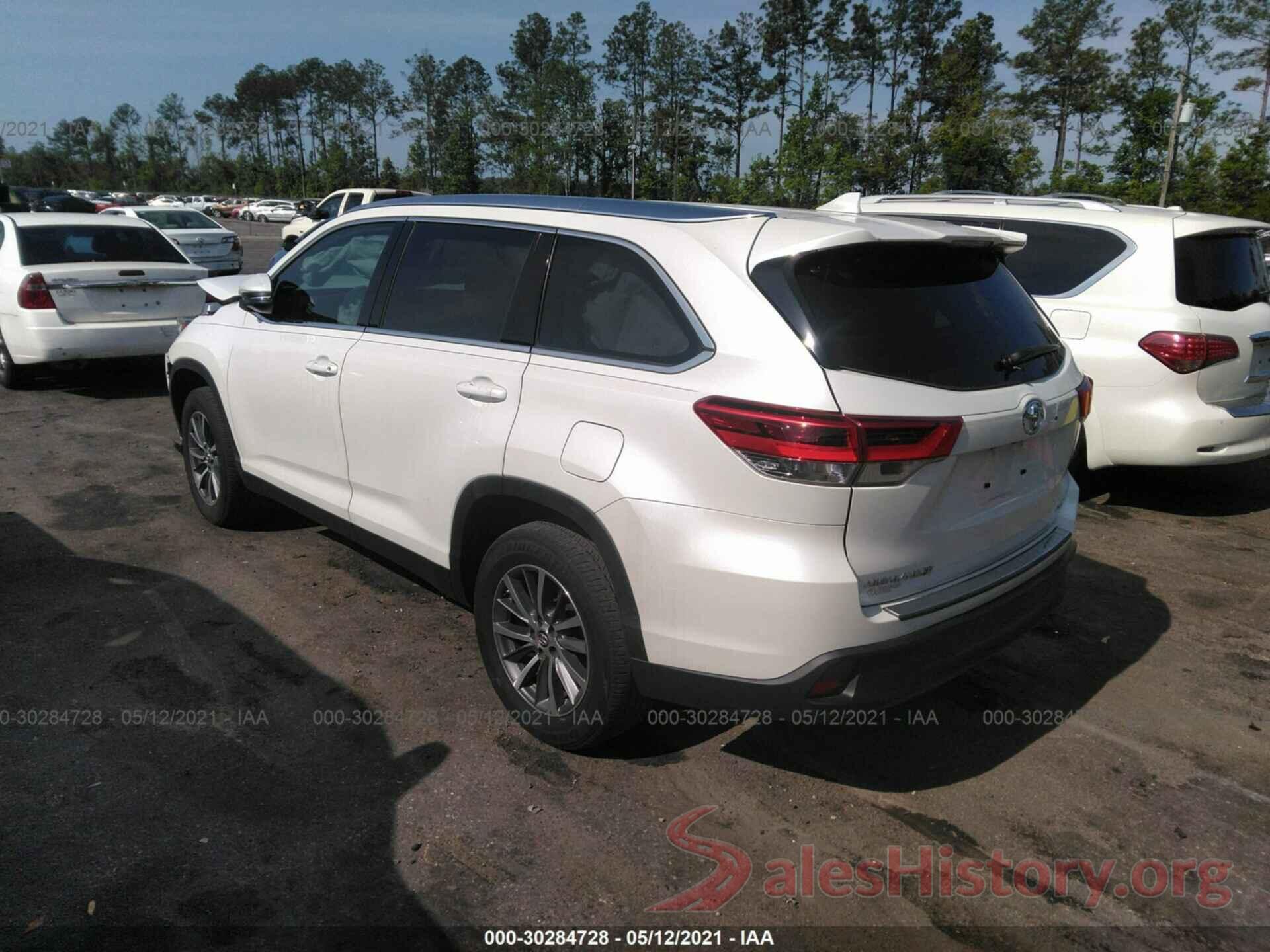 5TDKZRFH6KS359000 2019 TOYOTA HIGHLANDER