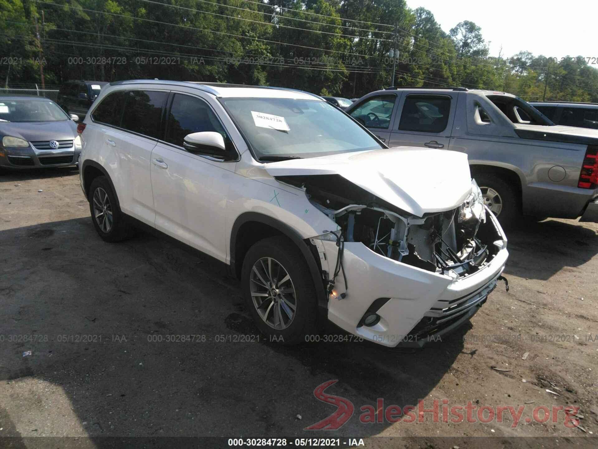 5TDKZRFH6KS359000 2019 TOYOTA HIGHLANDER