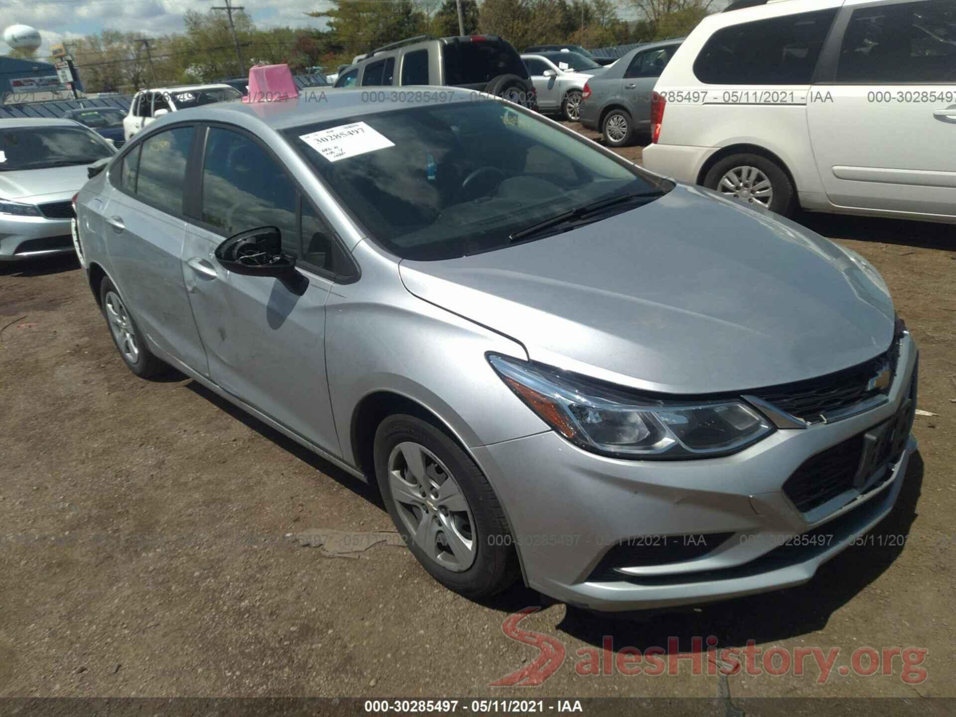 1G1BC5SM7J7125818 2018 CHEVROLET CRUZE