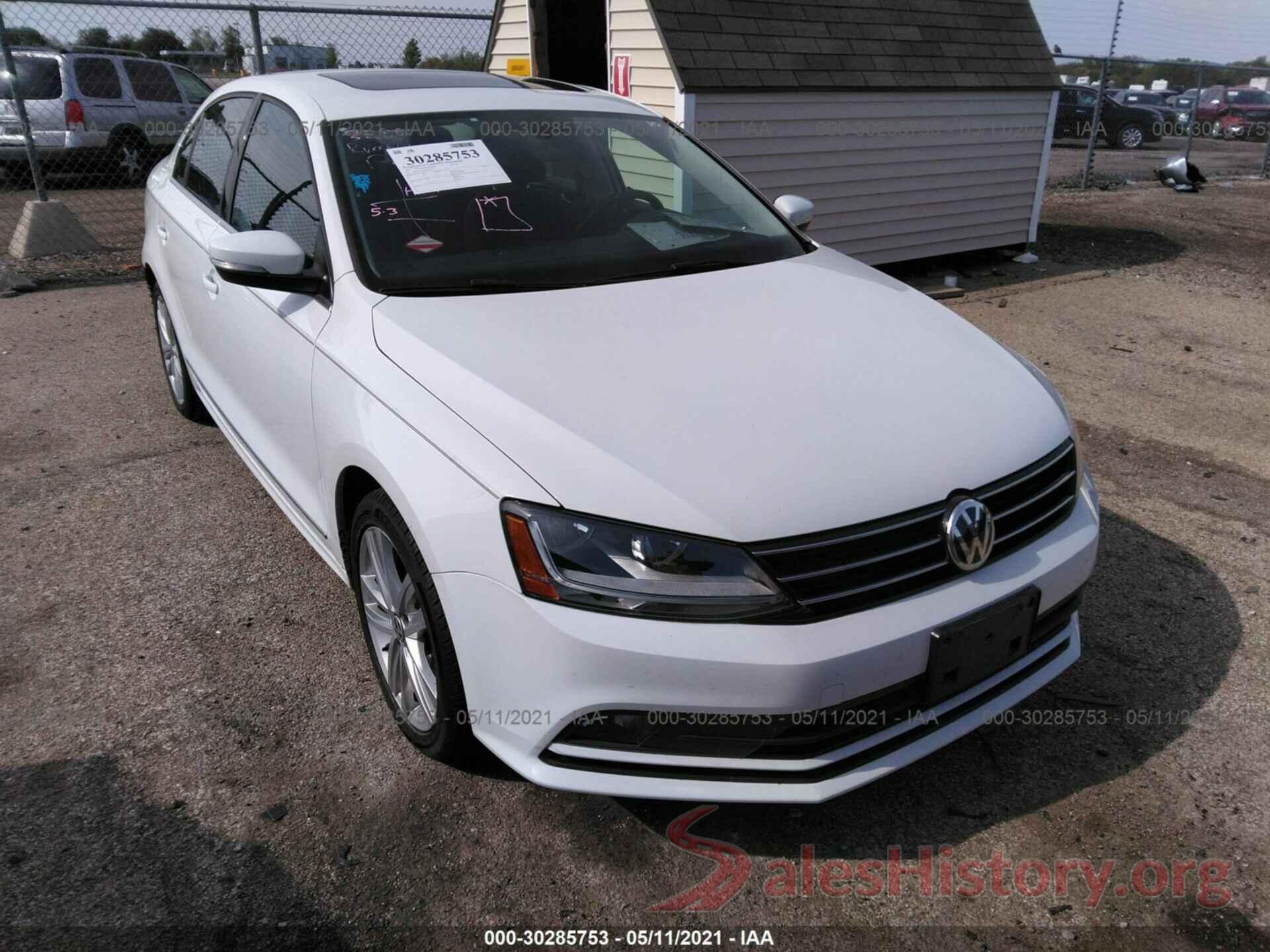 3VWL17AJ5HM375821 2017 VOLKSWAGEN JETTA