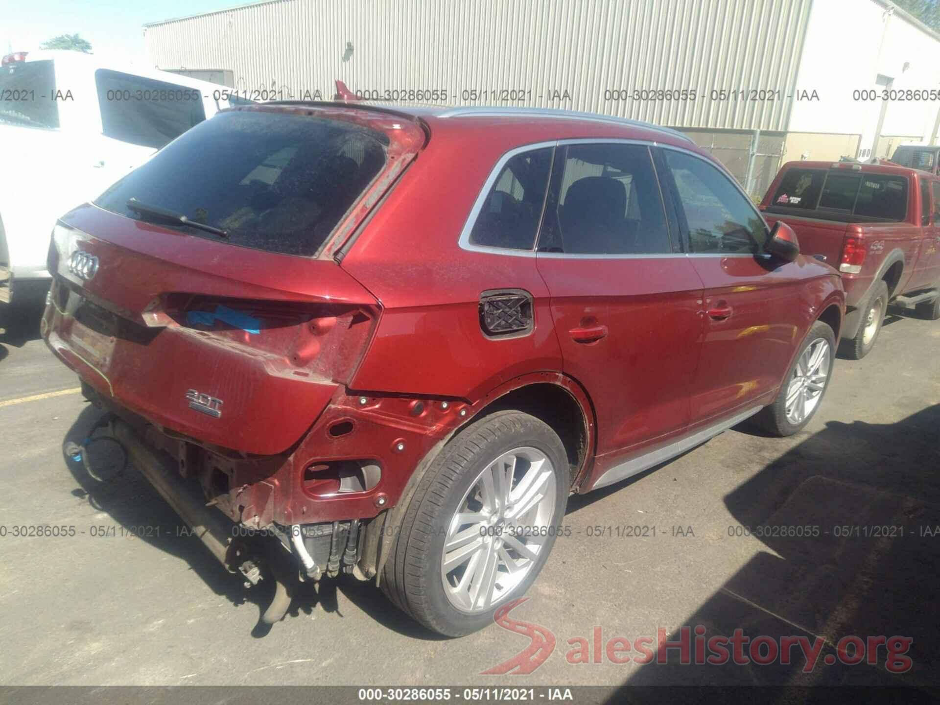 WA1BNAFY2J2080219 2018 AUDI Q5