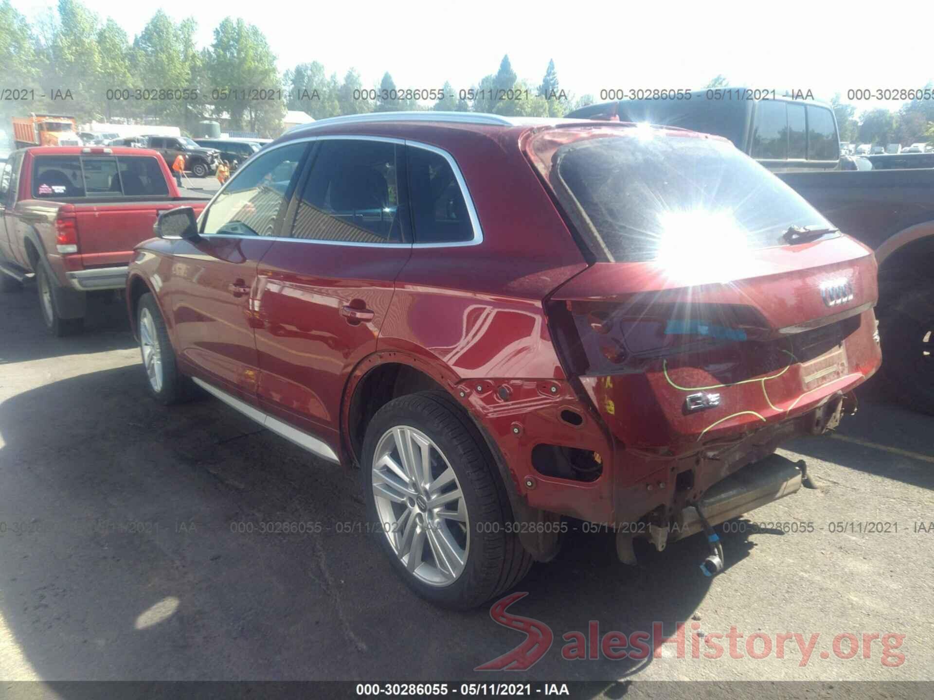 WA1BNAFY2J2080219 2018 AUDI Q5