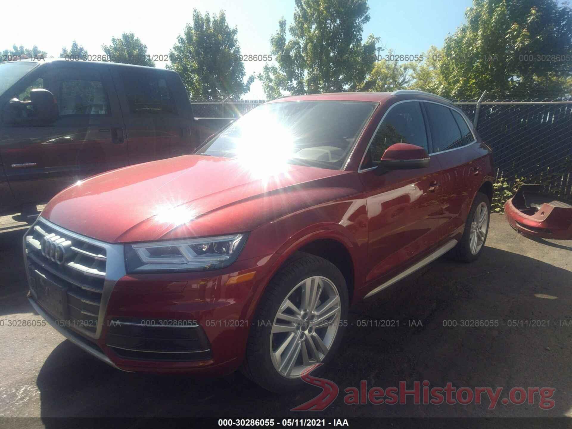 WA1BNAFY2J2080219 2018 AUDI Q5