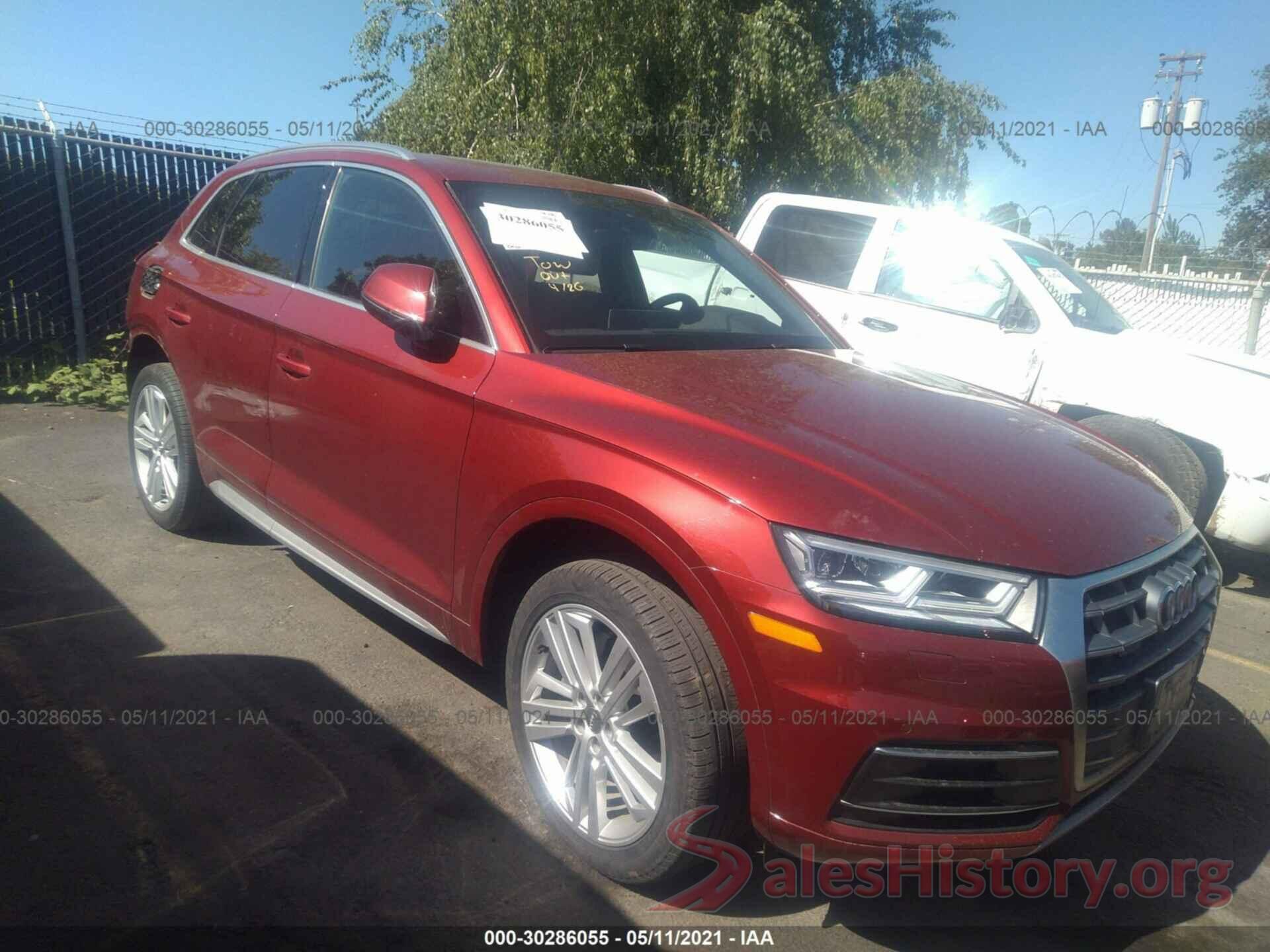 WA1BNAFY2J2080219 2018 AUDI Q5