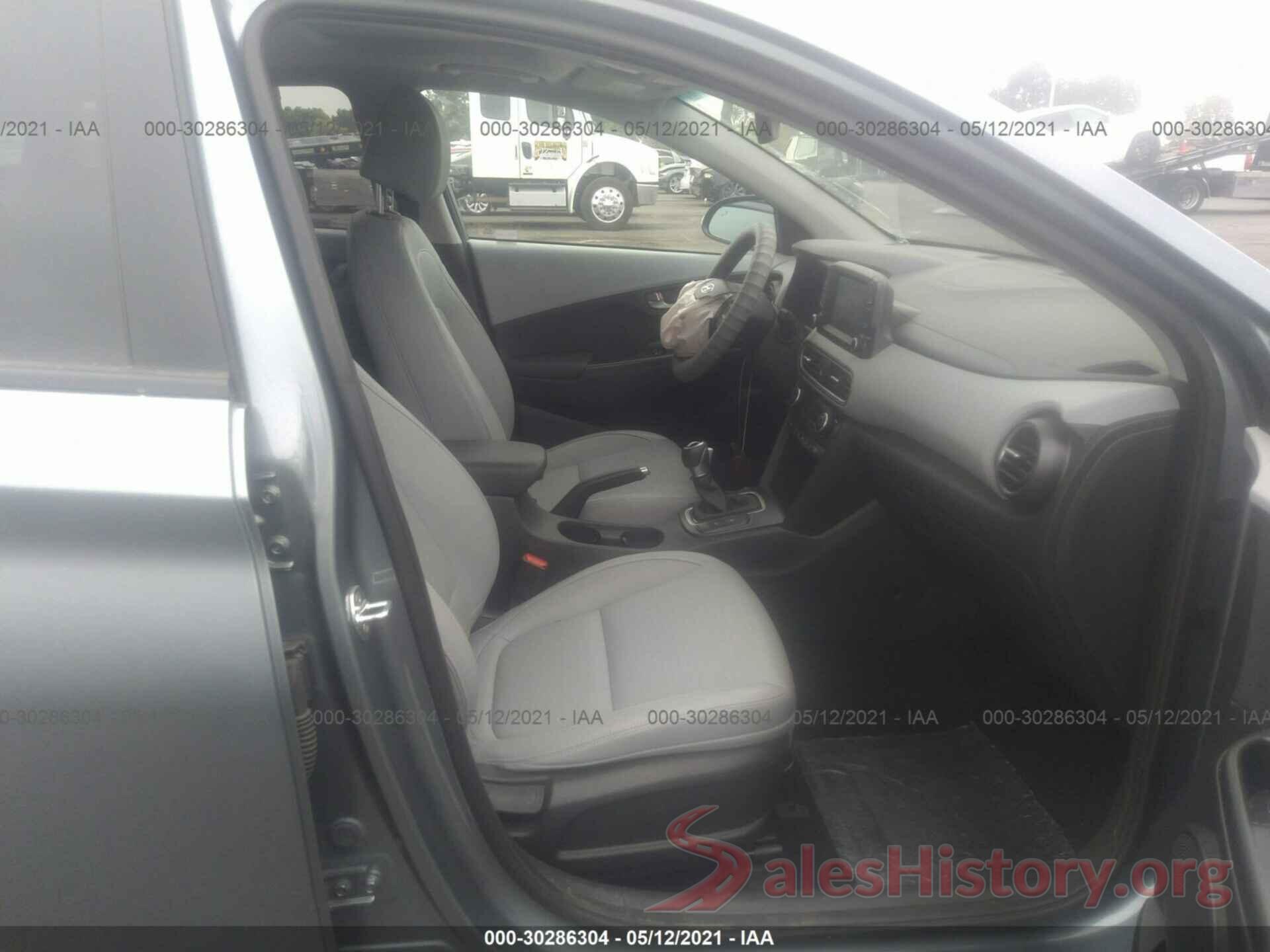 KM8K33A53JU137998 2018 HYUNDAI KONA