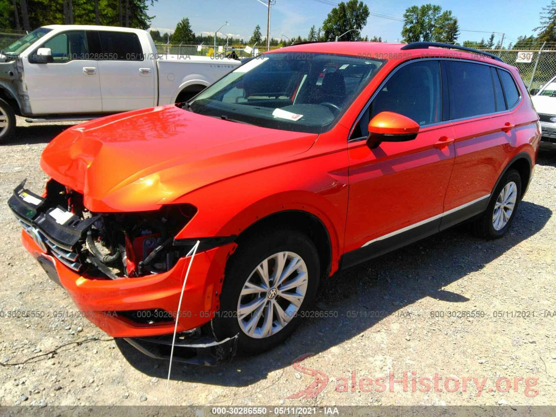 3VV2B7AX3JM085827 2018 VOLKSWAGEN TIGUAN