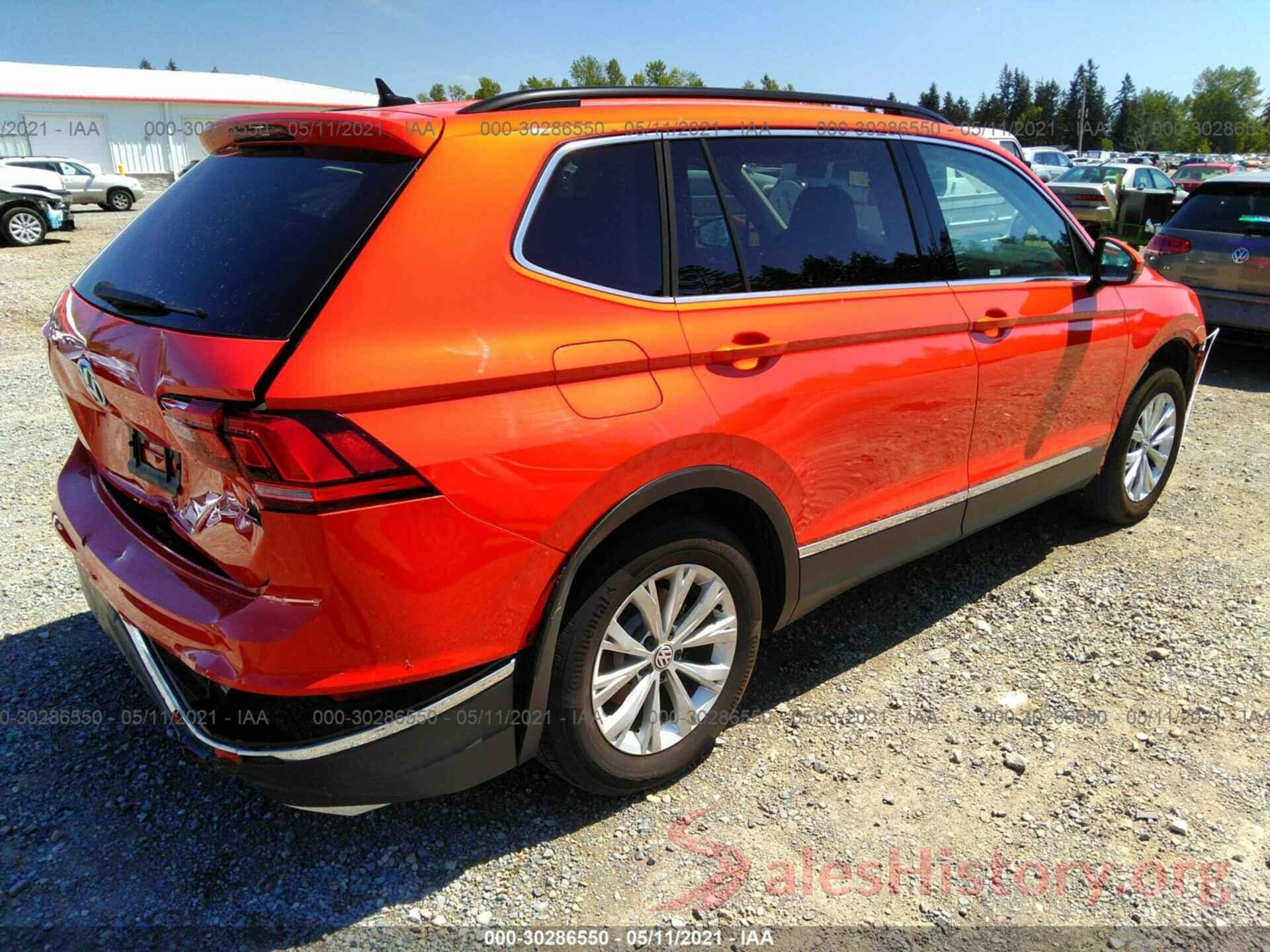 3VV2B7AX3JM085827 2018 VOLKSWAGEN TIGUAN