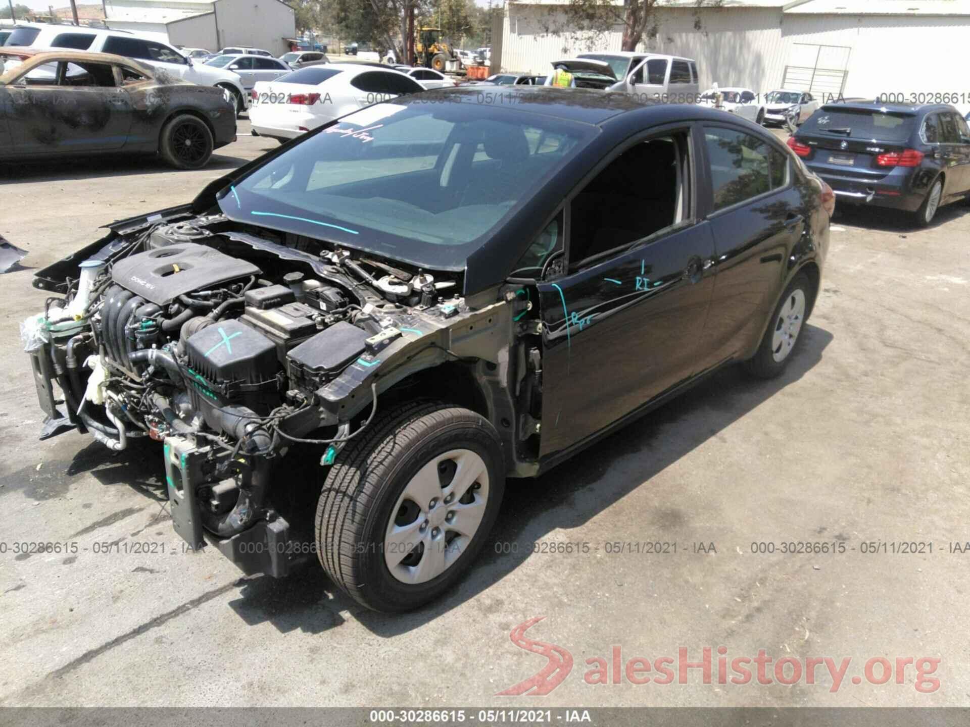 3KPFK4A70JE164543 2018 KIA FORTE