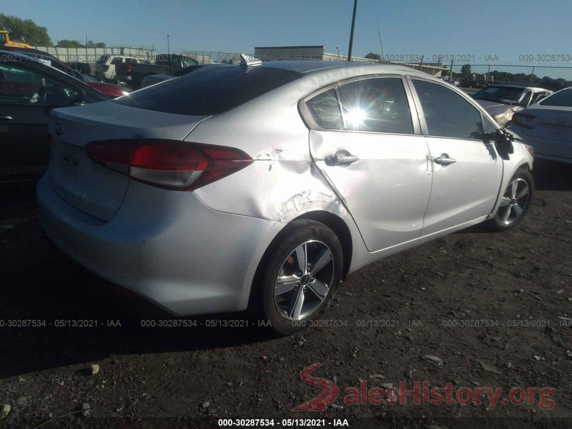 3KPFL4A71JE238744 2018 KIA FORTE