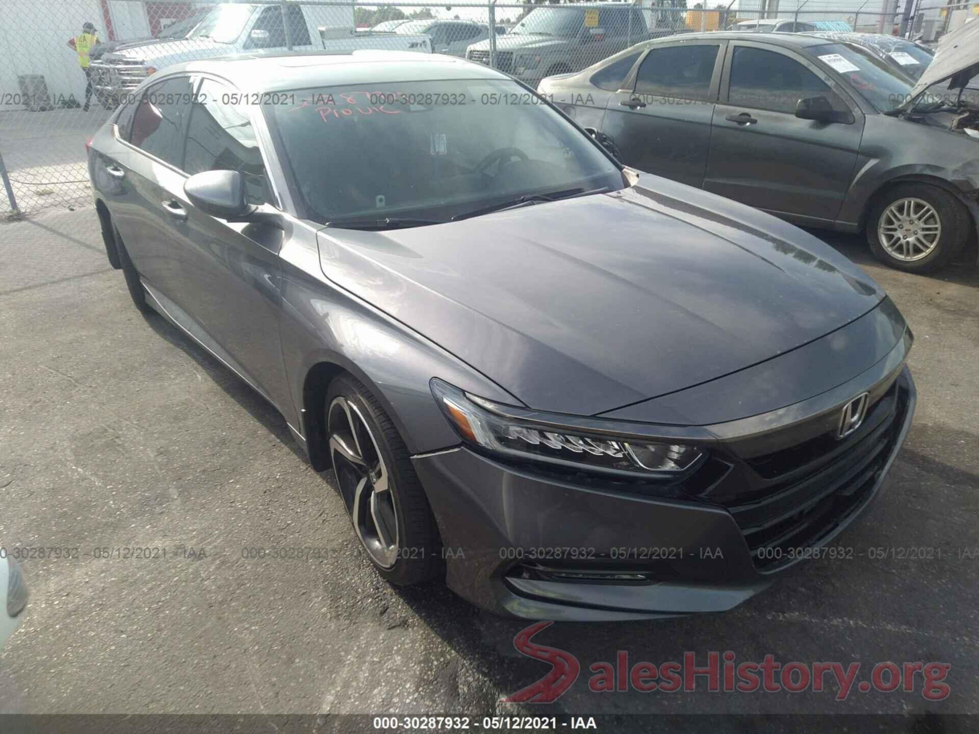 1HGCV2F36JA016857 2018 HONDA ACCORD SEDAN