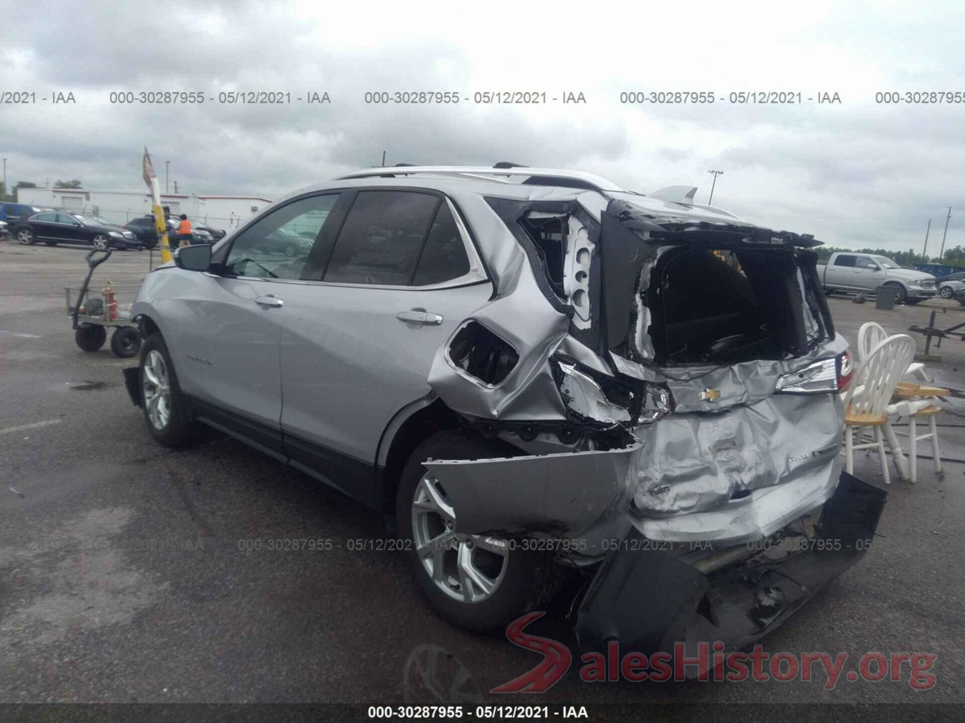 2GNAXVEV2J6261759 2018 CHEVROLET EQUINOX