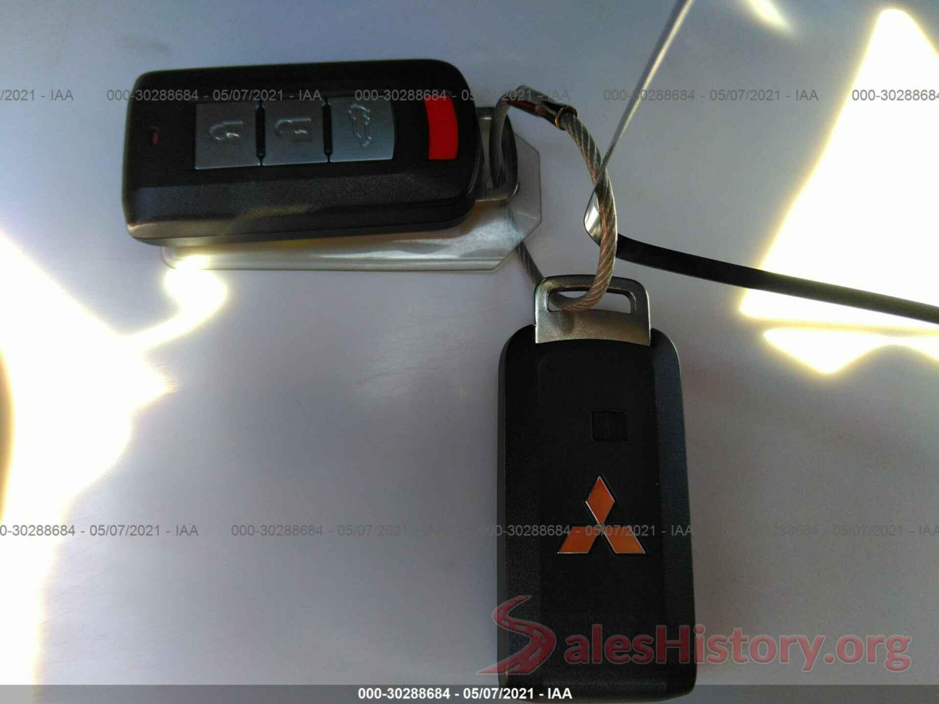 JA4AD3A39LZ030580 2020 MITSUBISHI OUTLANDER