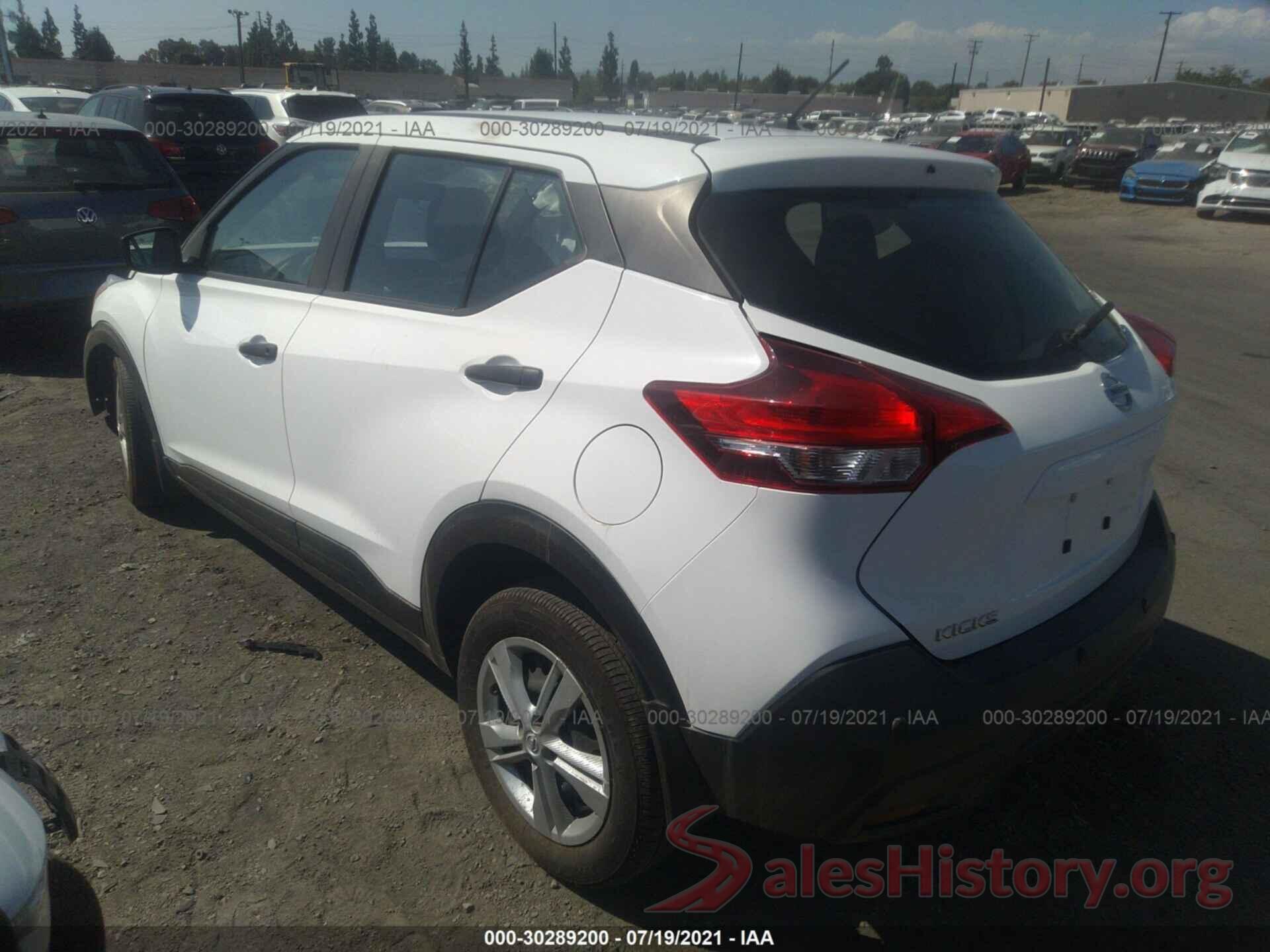 3N1CP5BV6LL489318 2020 NISSAN KICKS