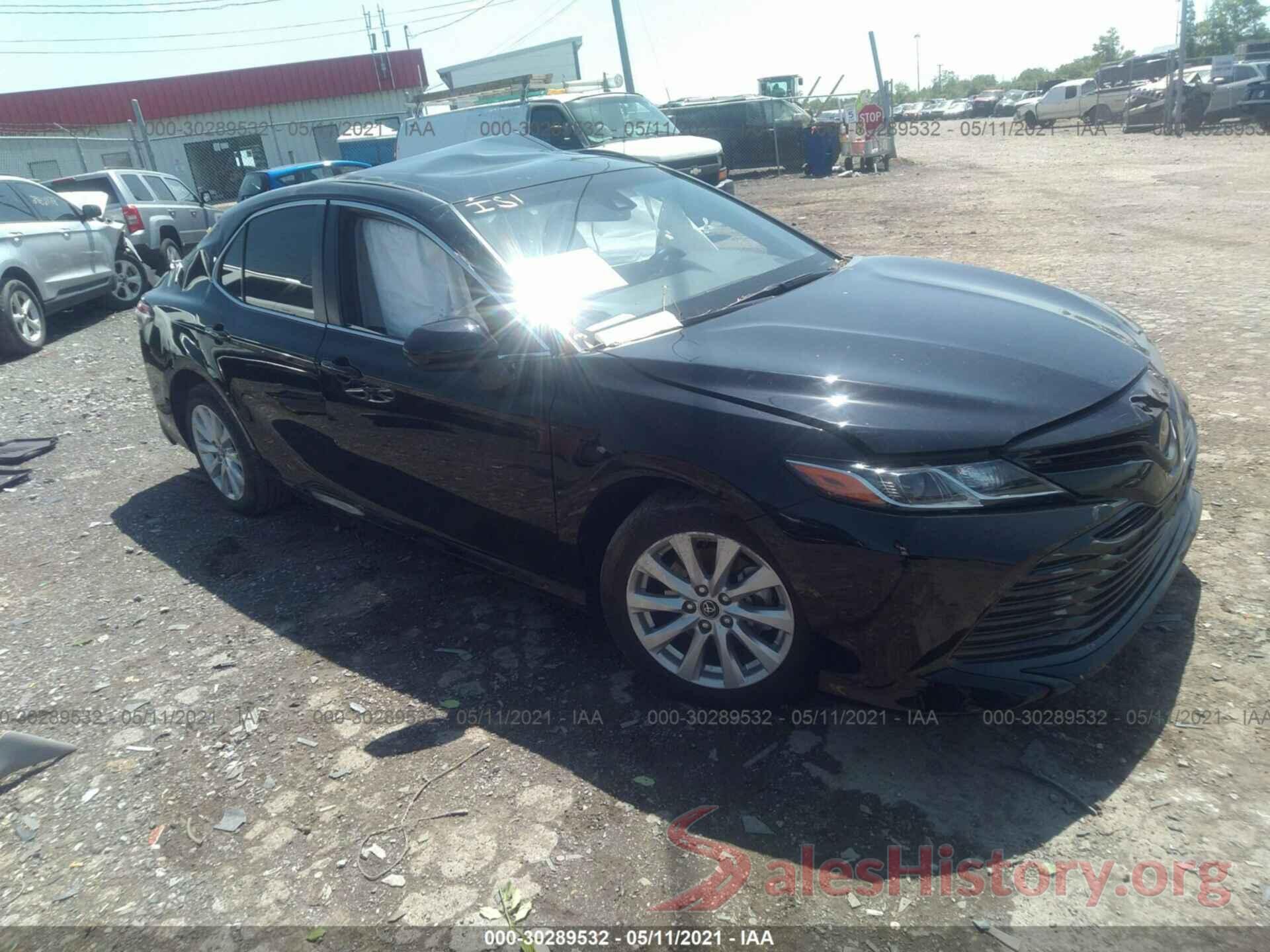 JTNB11HK7J3028309 2018 TOYOTA CAMRY