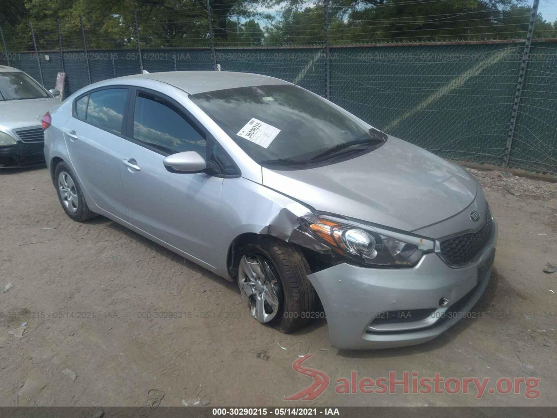 KNAFK4A66G5611143 2016 KIA FORTE