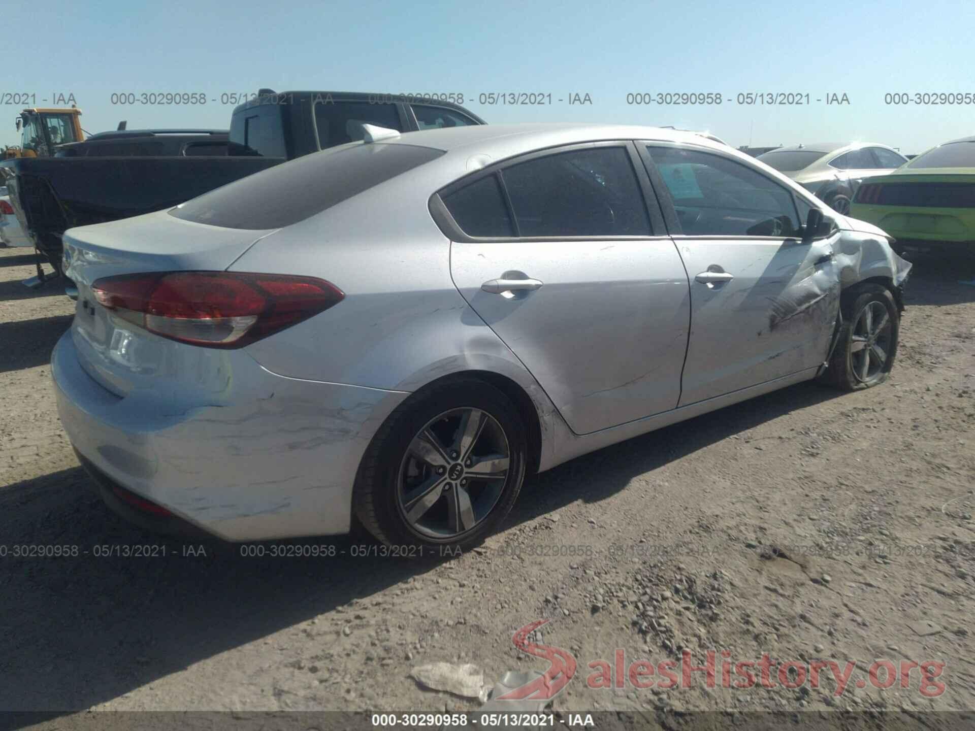 3KPFL4A72JE173872 2018 KIA FORTE