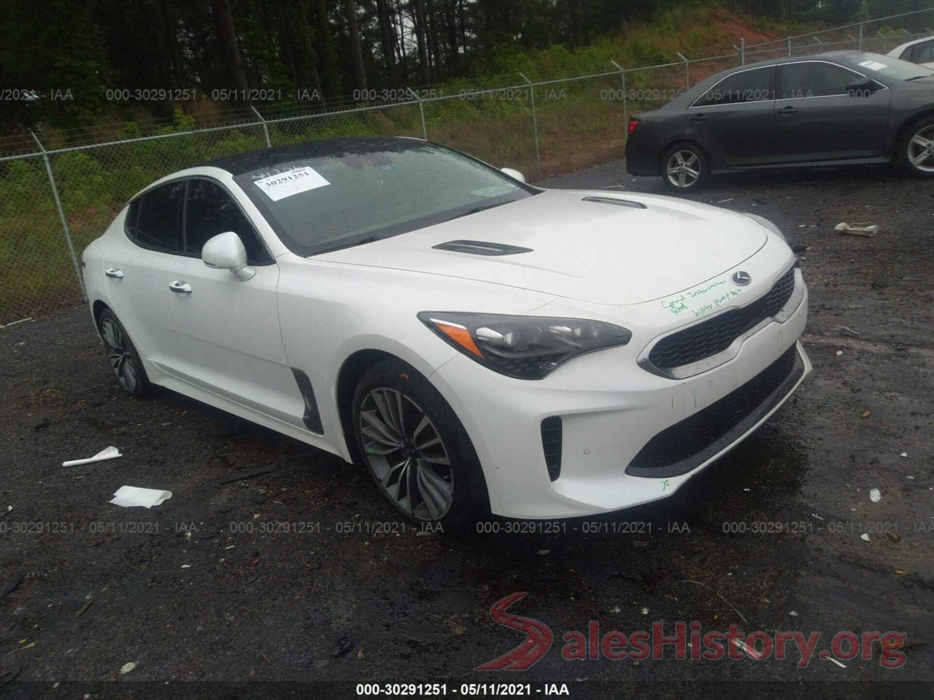 KNAE25LA8J6041280 2018 KIA STINGER