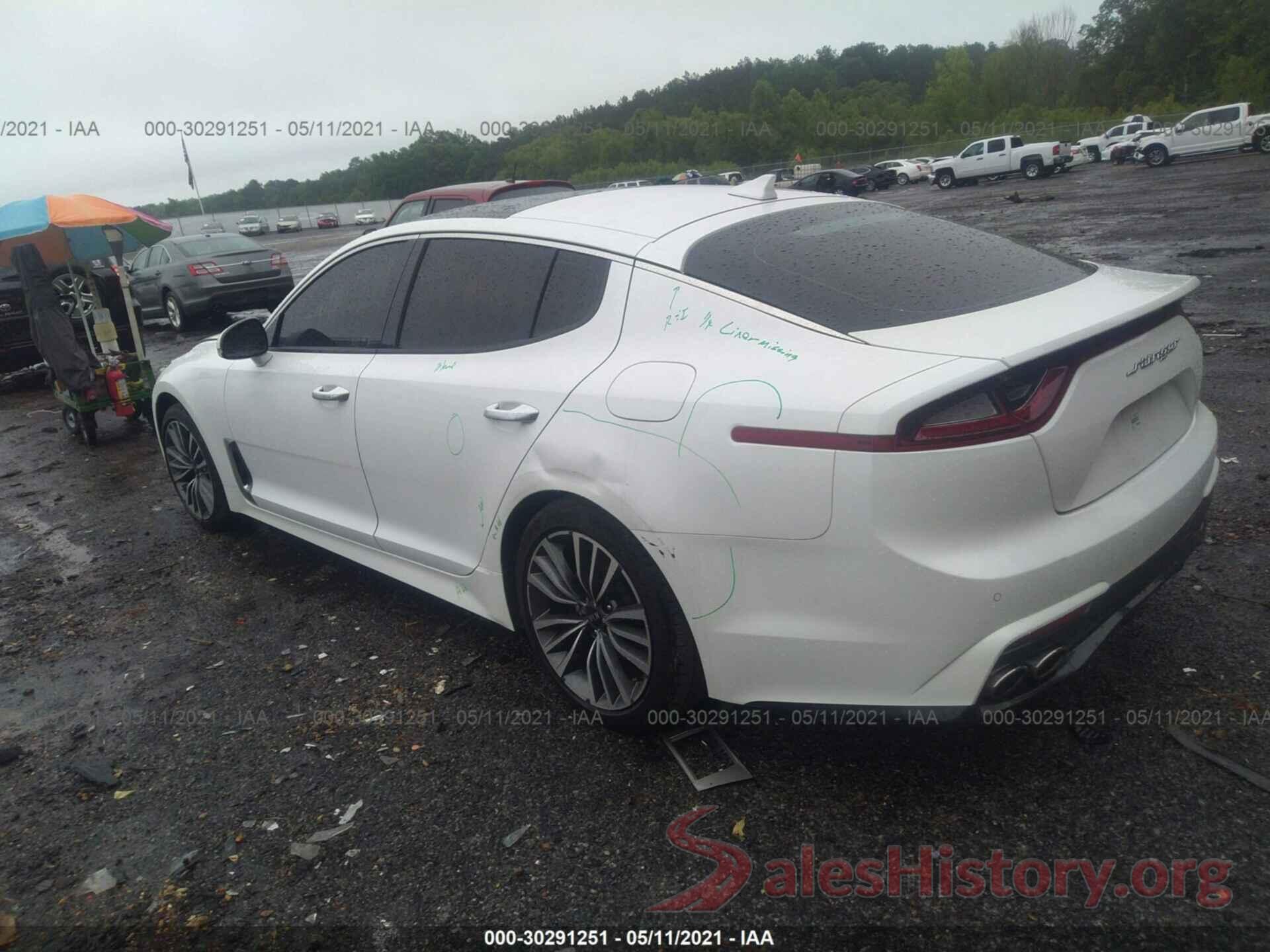 KNAE25LA8J6041280 2018 KIA STINGER