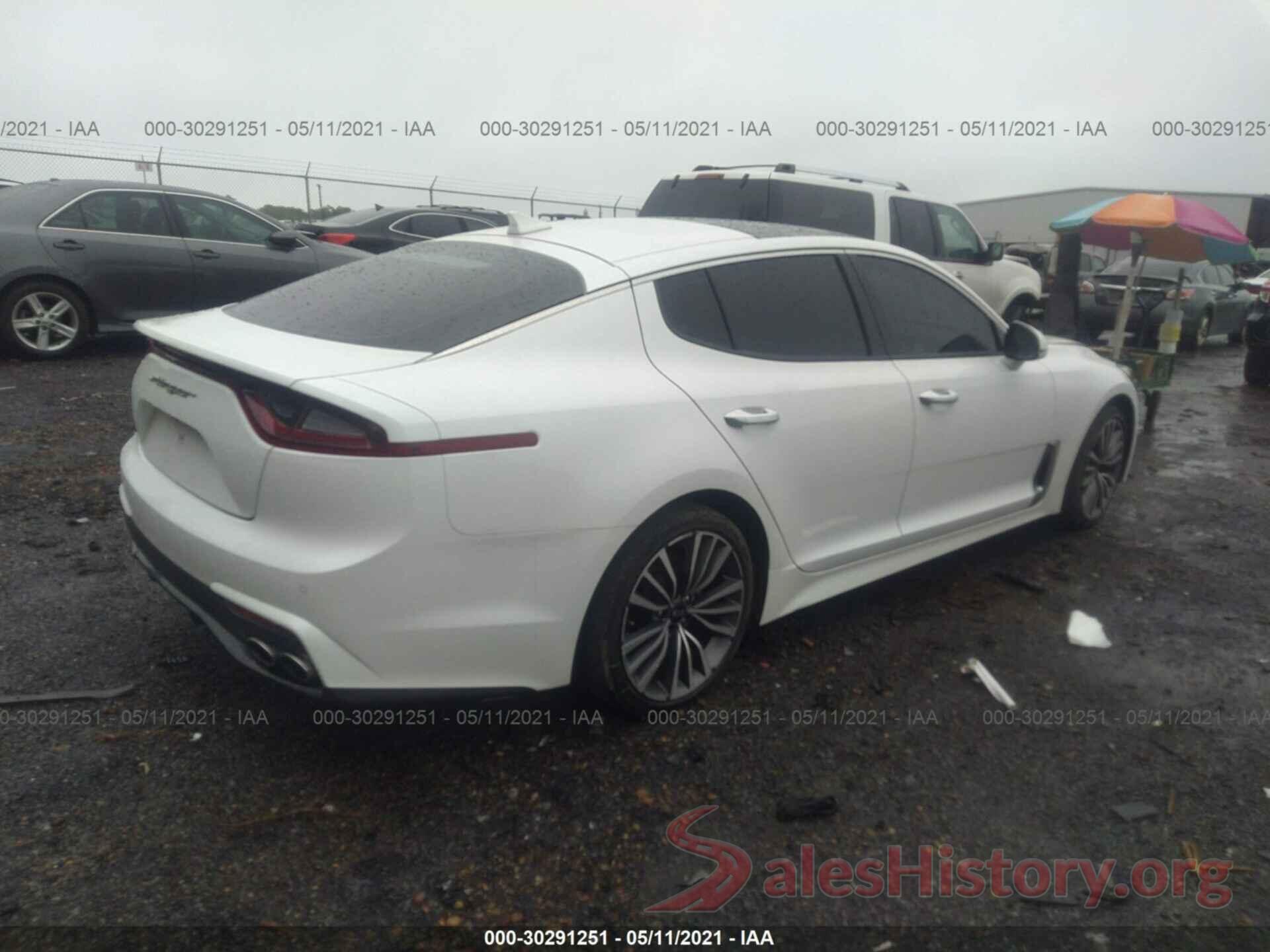 KNAE25LA8J6041280 2018 KIA STINGER