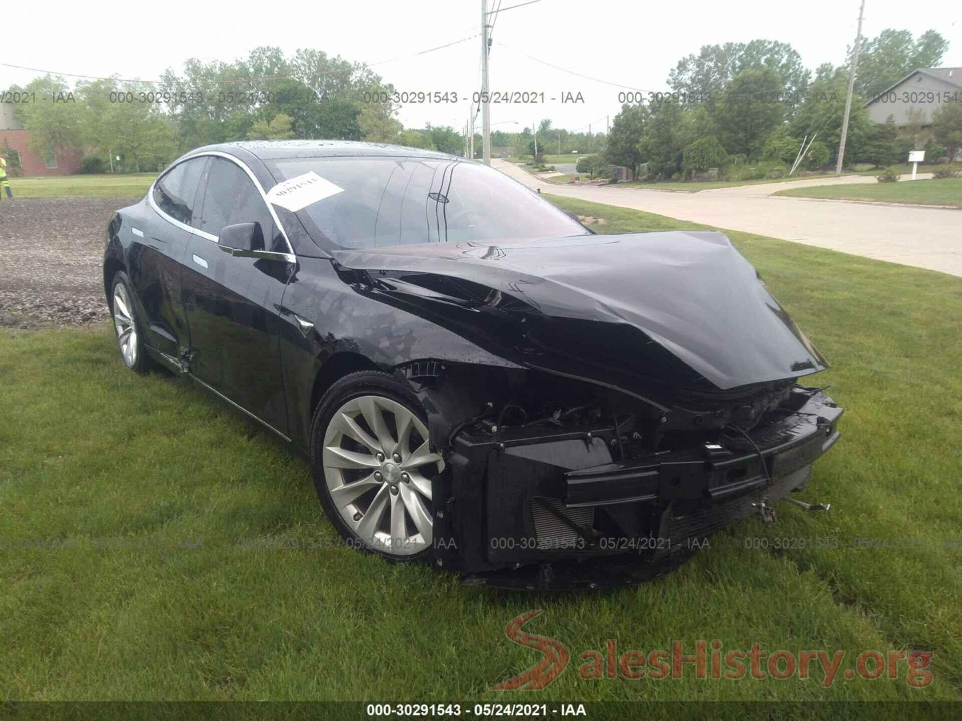 5YJSA1E29JF294863 2018 TESLA MODEL S