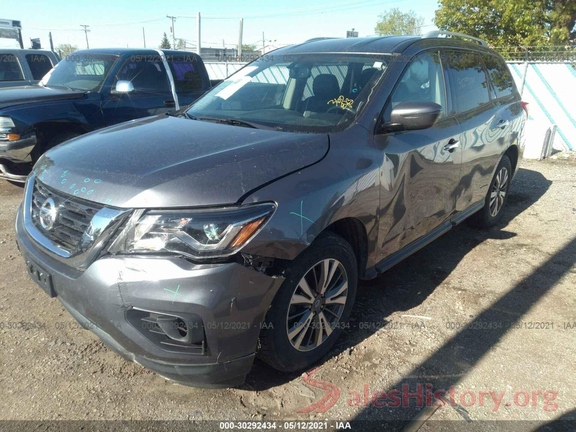 5N1DR2MM1JC653092 2018 NISSAN PATHFINDER