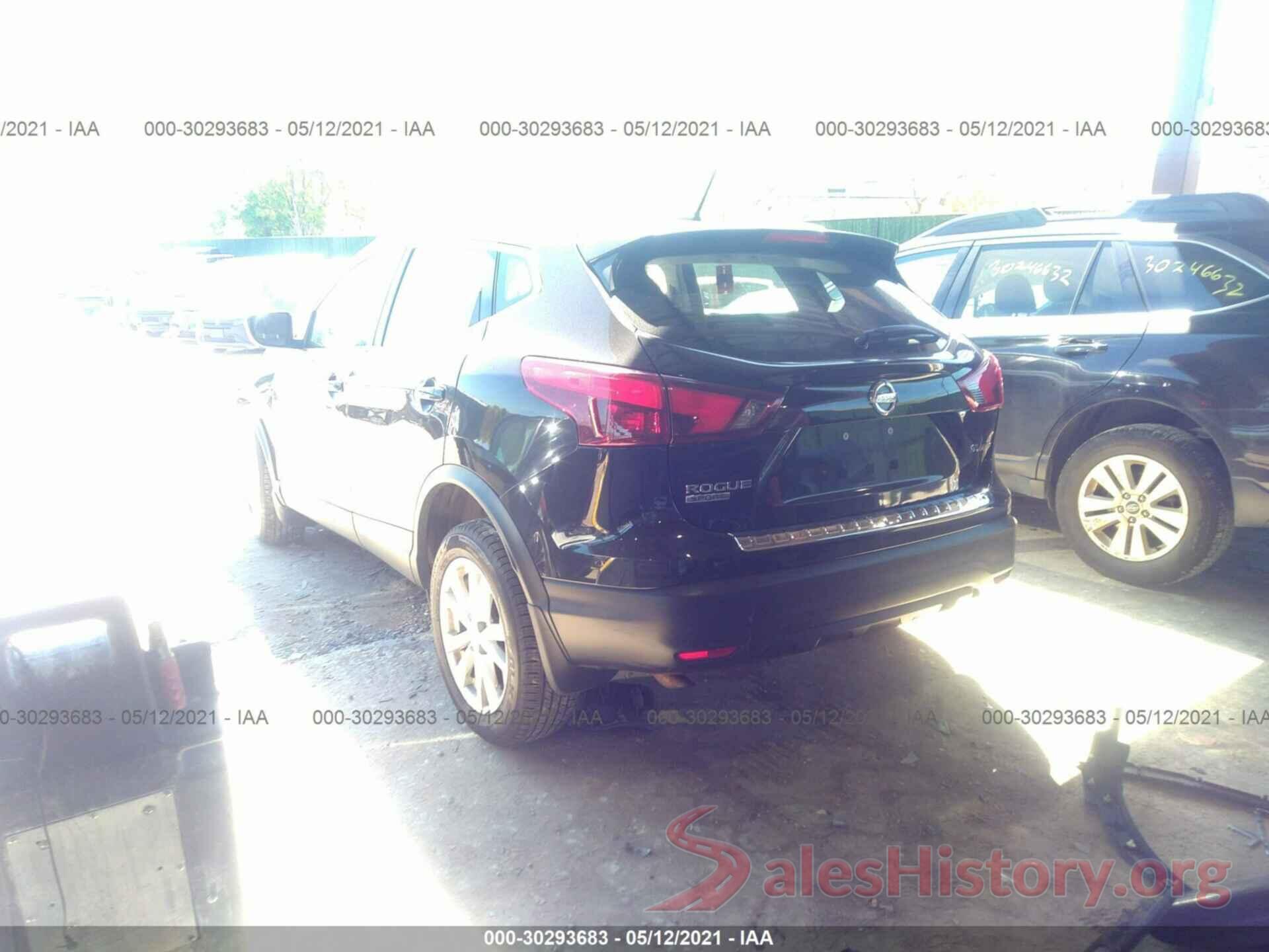 JN1BJ1CR9HW138265 2017 NISSAN ROGUE SPORT