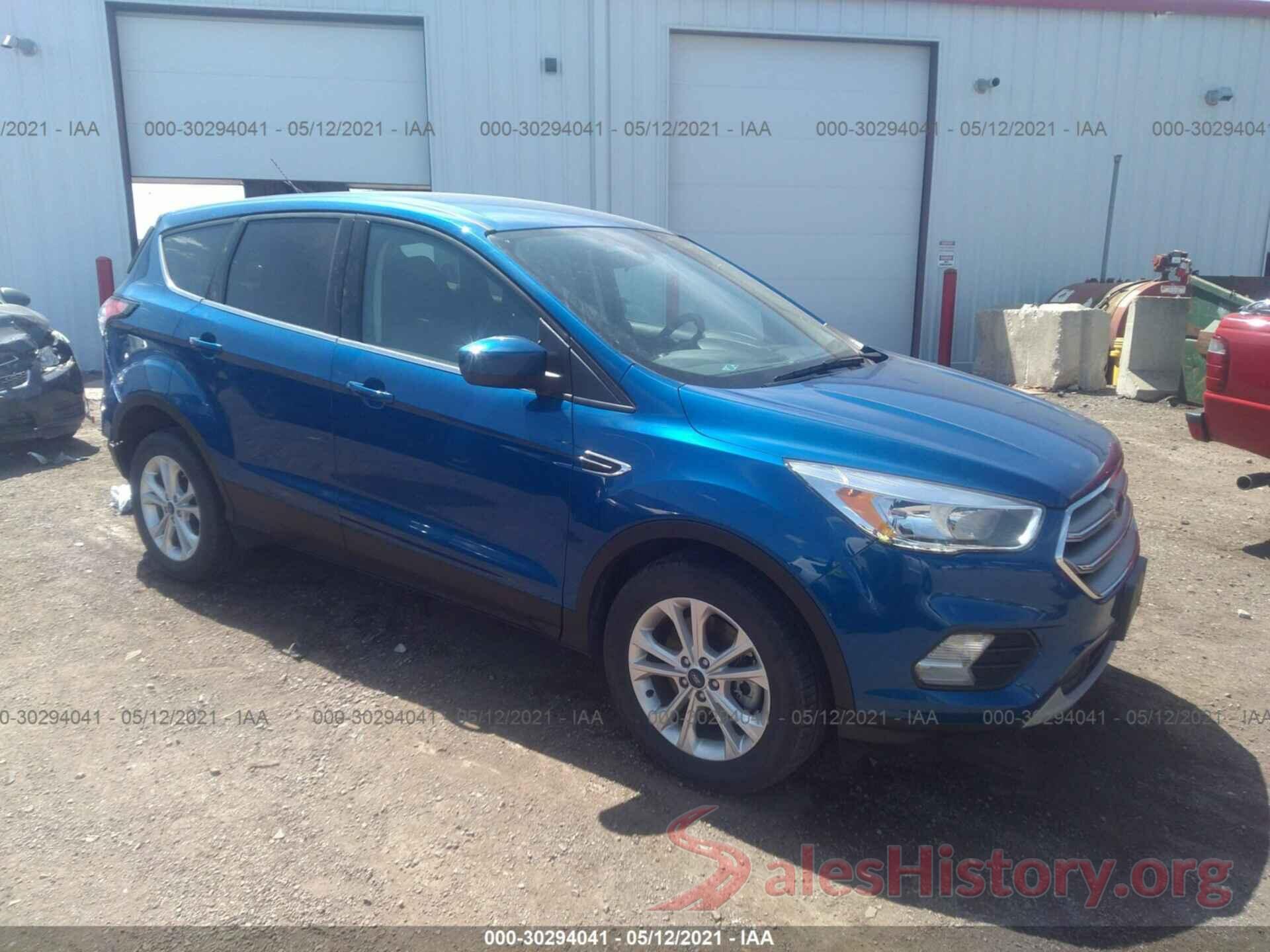 1FMCU9G94HUE95409 2017 FORD ESCAPE