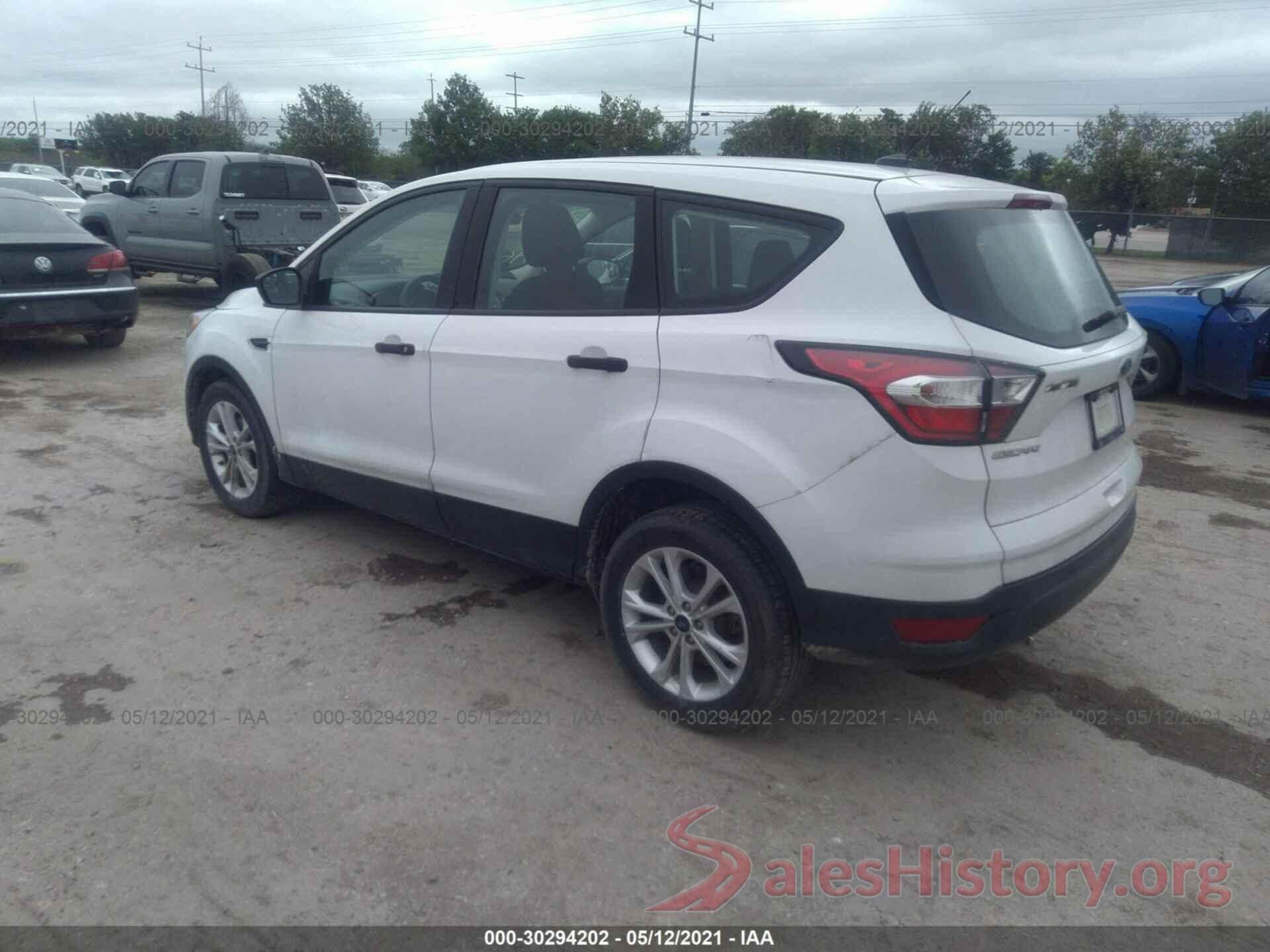 1FMCU0F78HUA61134 2017 FORD ESCAPE