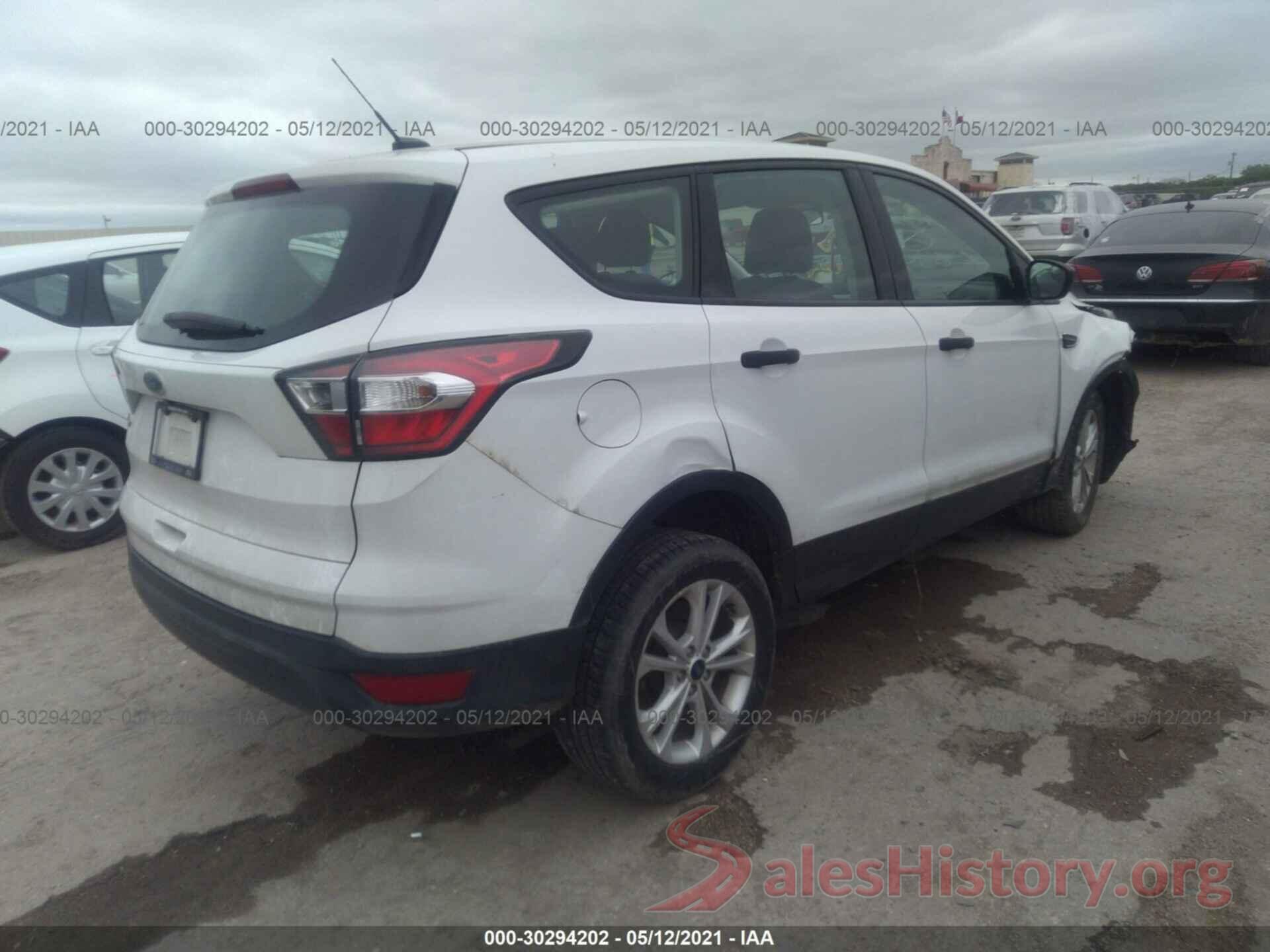 1FMCU0F78HUA61134 2017 FORD ESCAPE