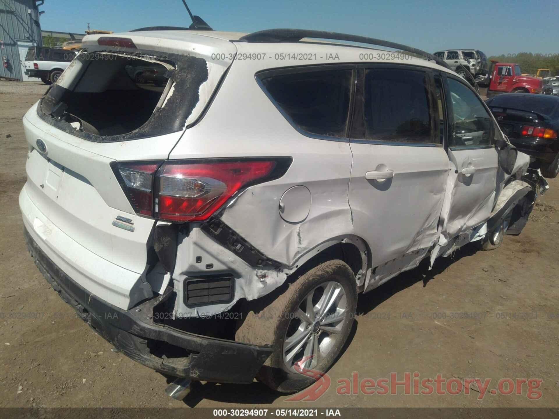 1FMCU0HD8JUB22460 2018 FORD ESCAPE