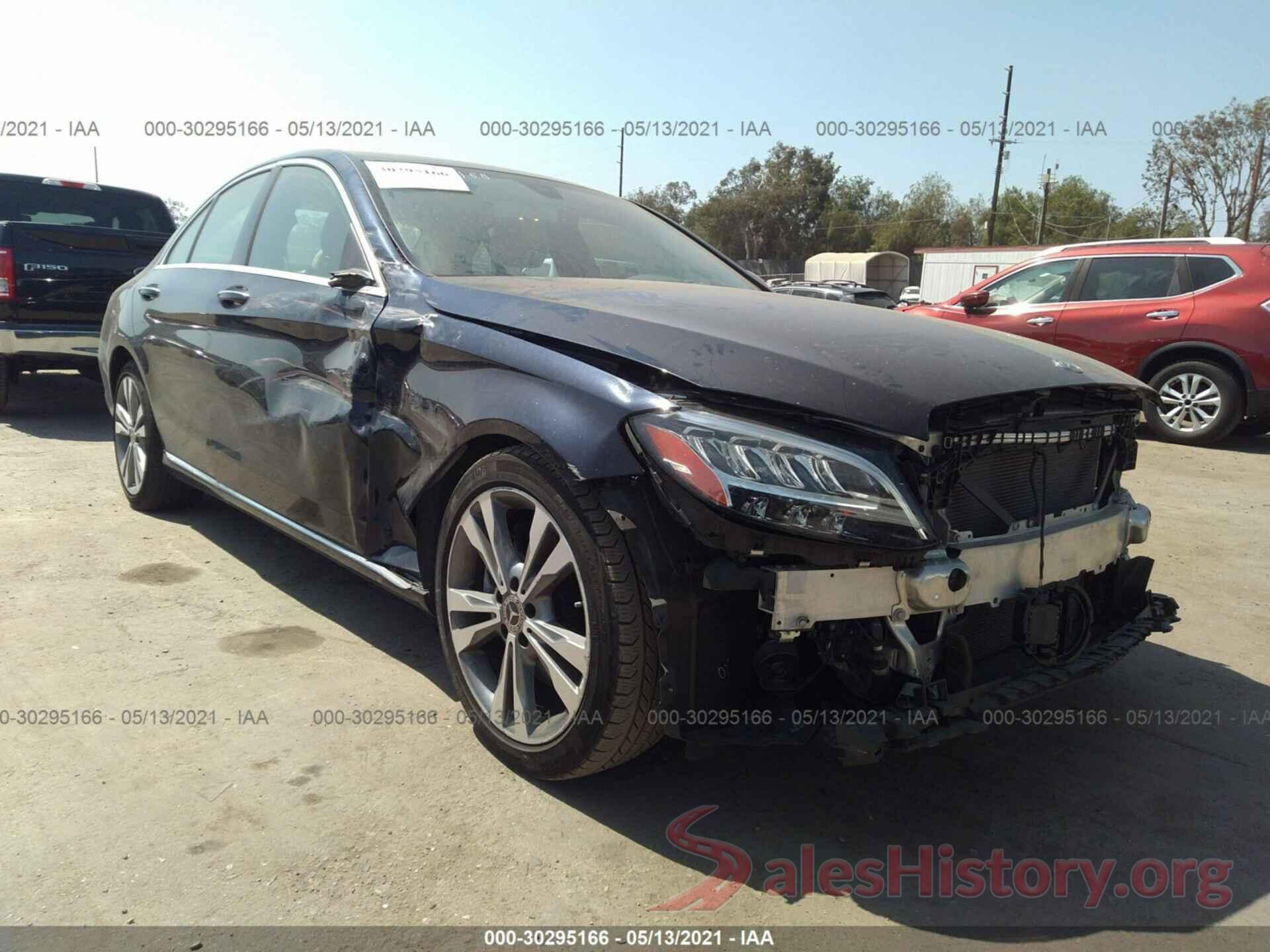 55SWF8DB6KU297104 2019 MERCEDES-BENZ C-CLASS