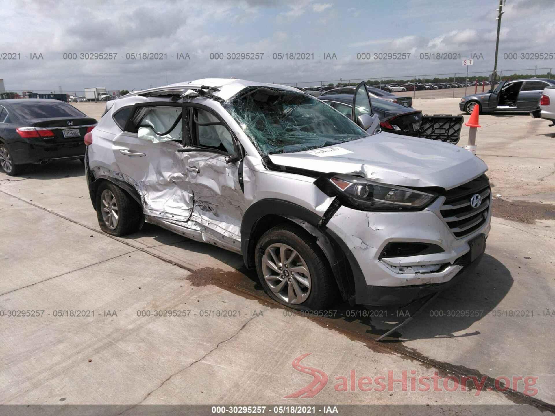 KM8J33A43HU419510 2017 HYUNDAI TUCSON