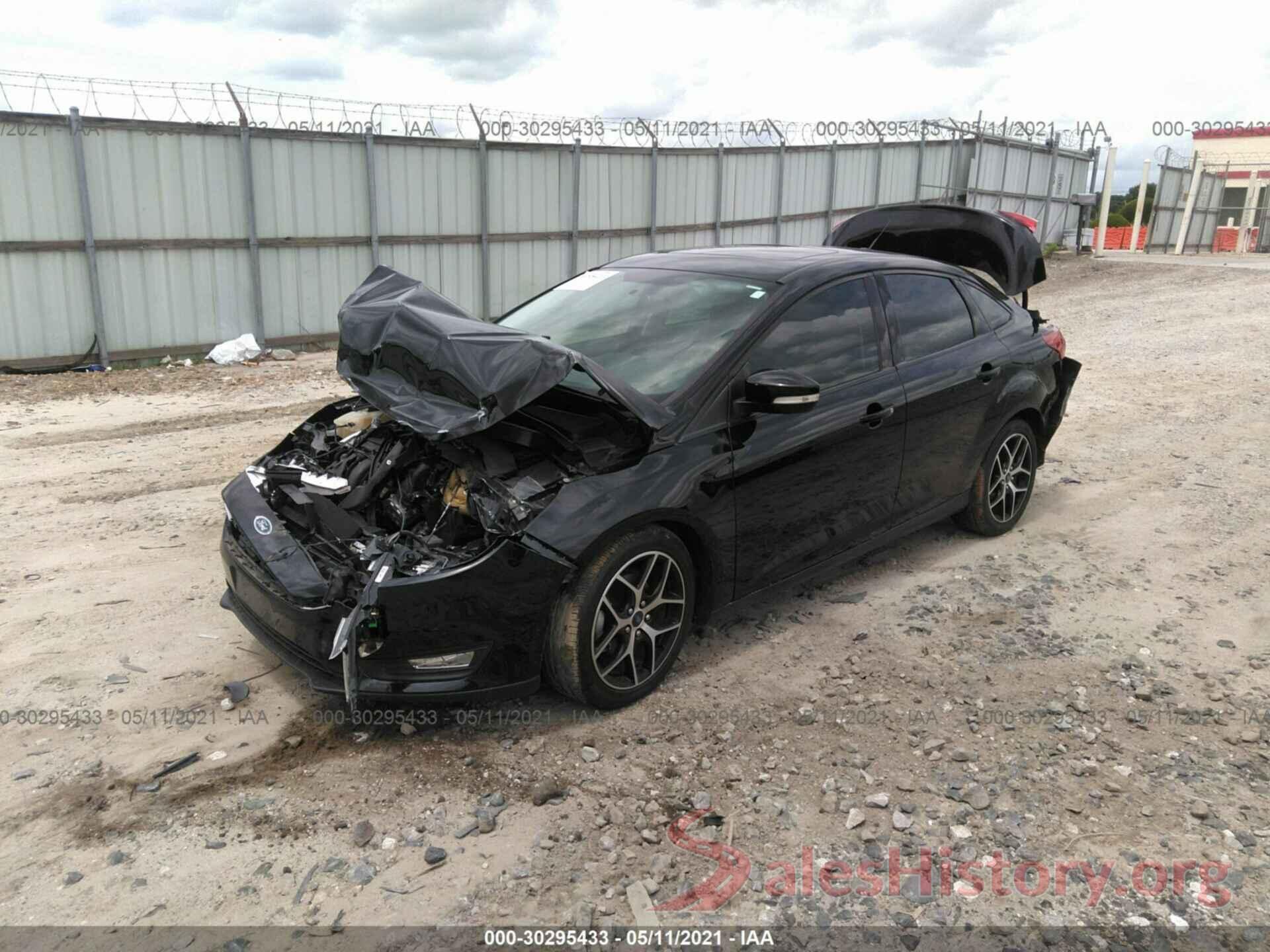 1FADP3H22HL327021 2017 FORD FOCUS