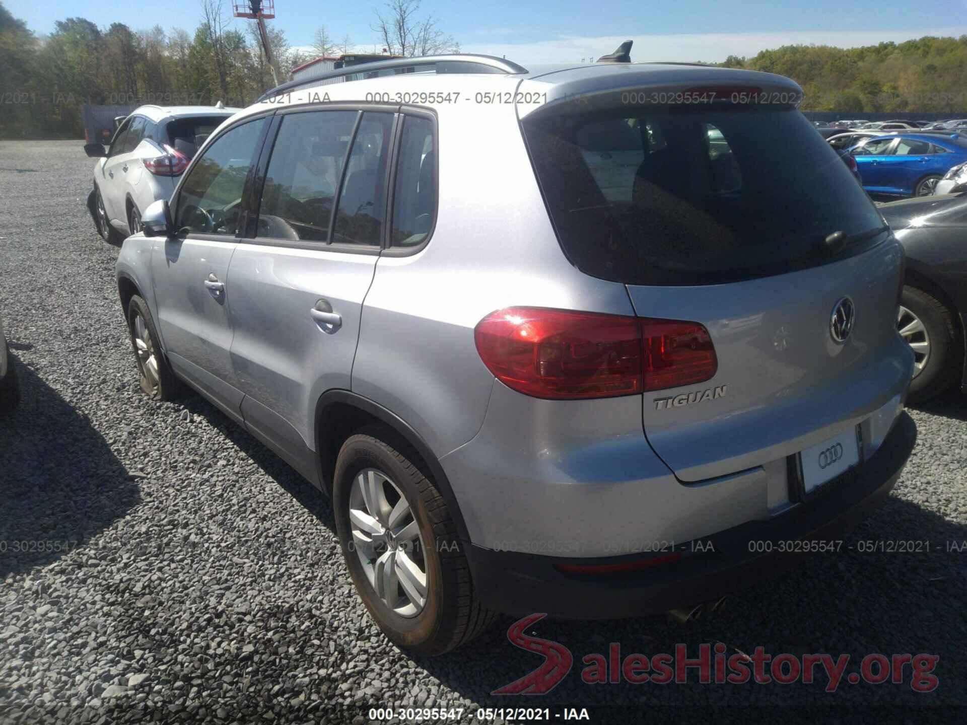 WVGBV7AX9HK000881 2017 VOLKSWAGEN TIGUAN