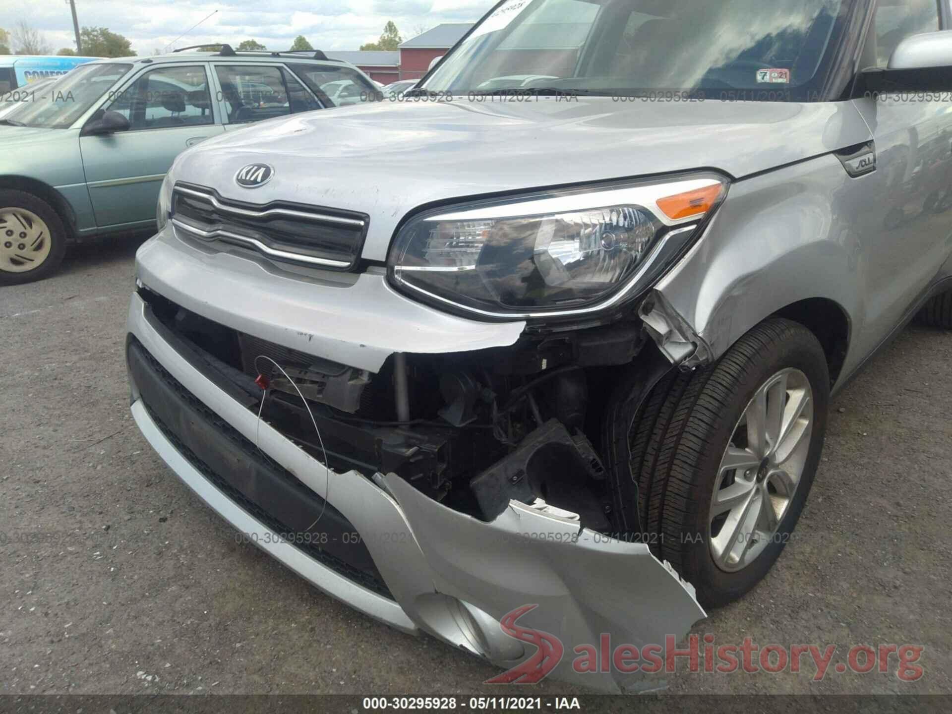 KNDJP3A51J7543037 2018 KIA SOUL