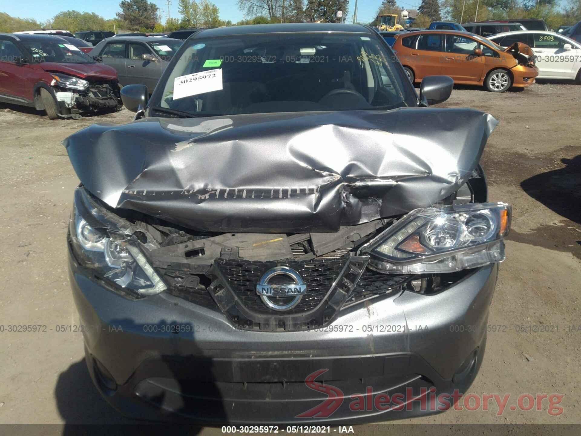 JN1BJ1CP2HW027894 2017 NISSAN ROGUE SPORT