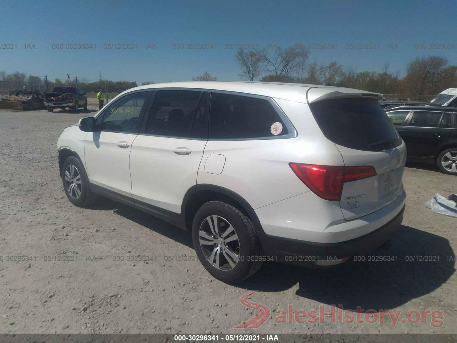 5FNYF6H82GB052451 2016 HONDA PILOT