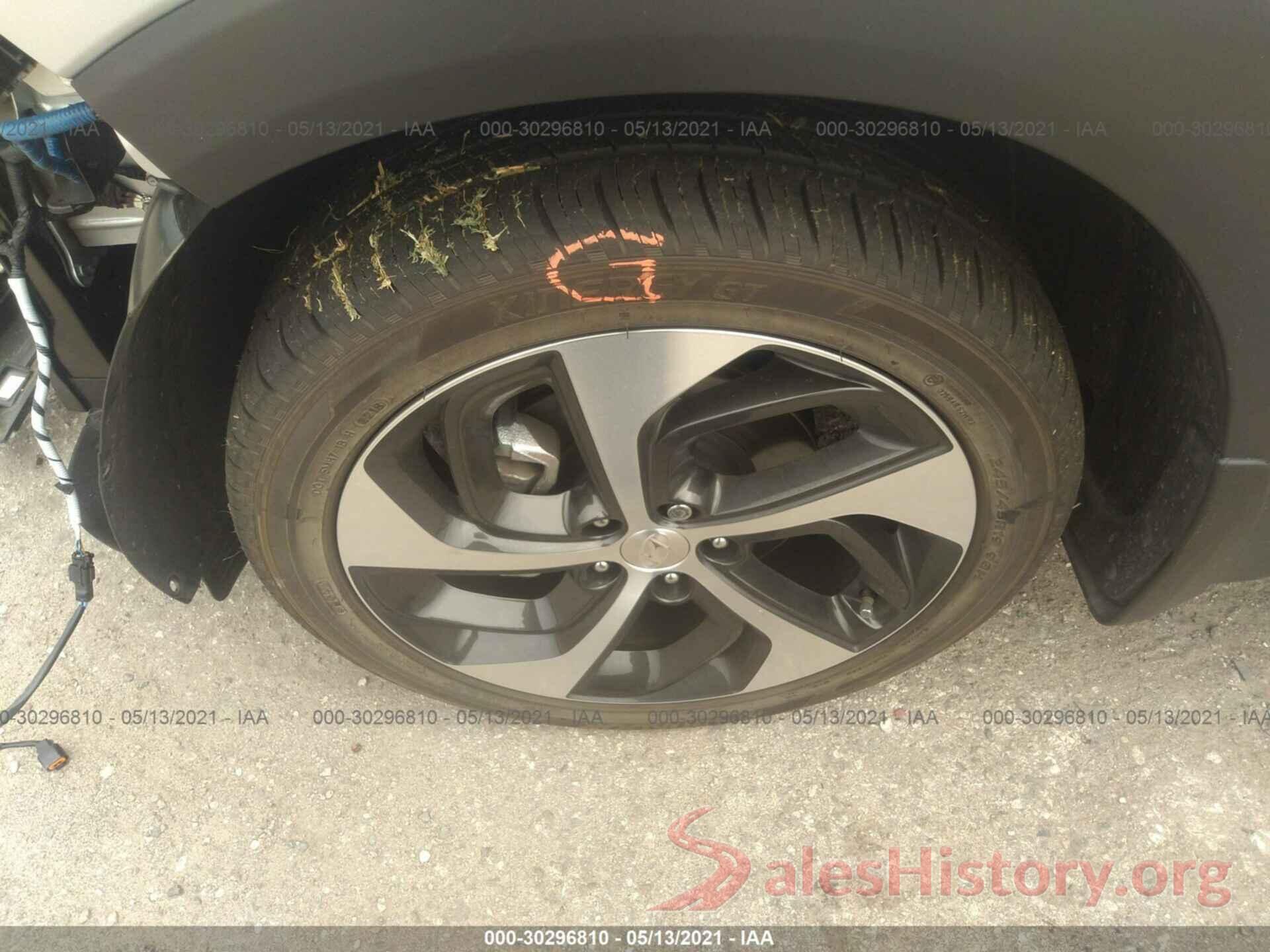 KM8J33A26JU787815 2018 HYUNDAI TUCSON