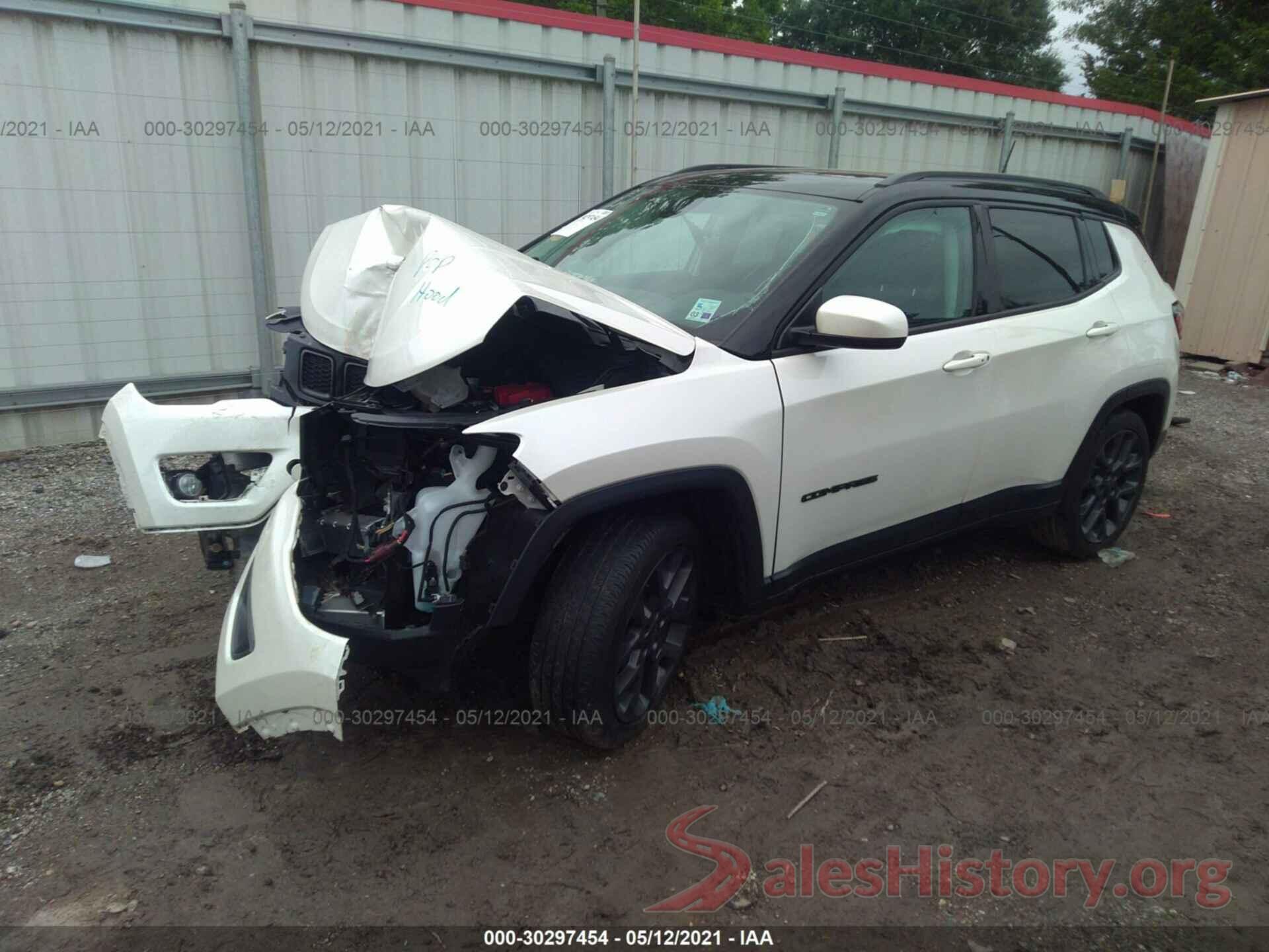 3C4NJCCB6KT692997 2019 JEEP COMPASS