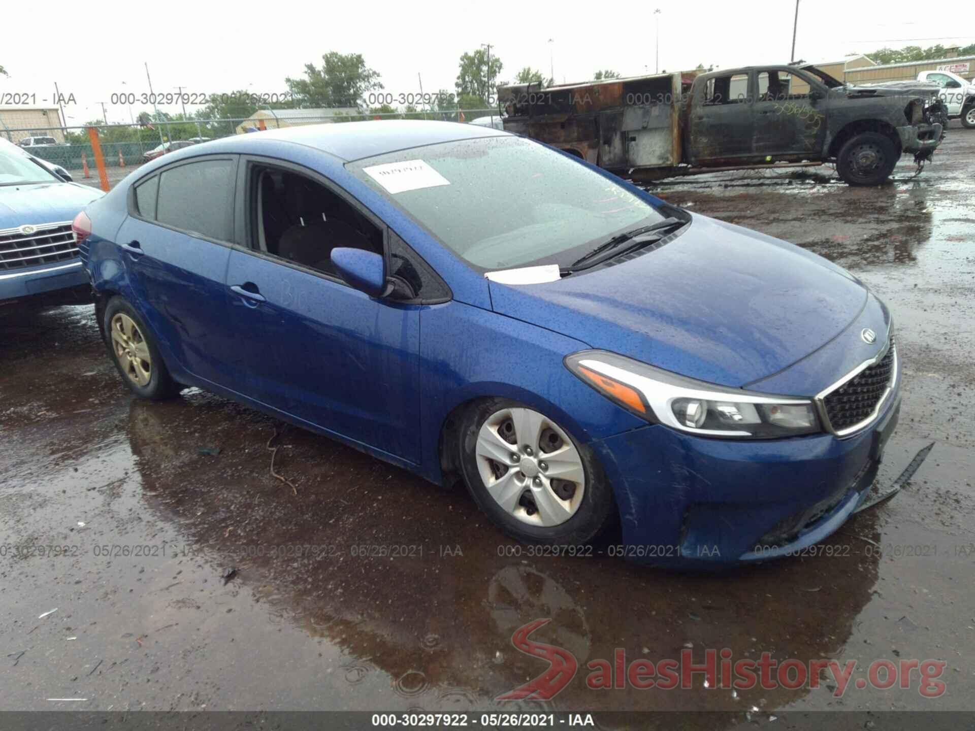 3KPFK4A76HE012230 2017 KIA FORTE