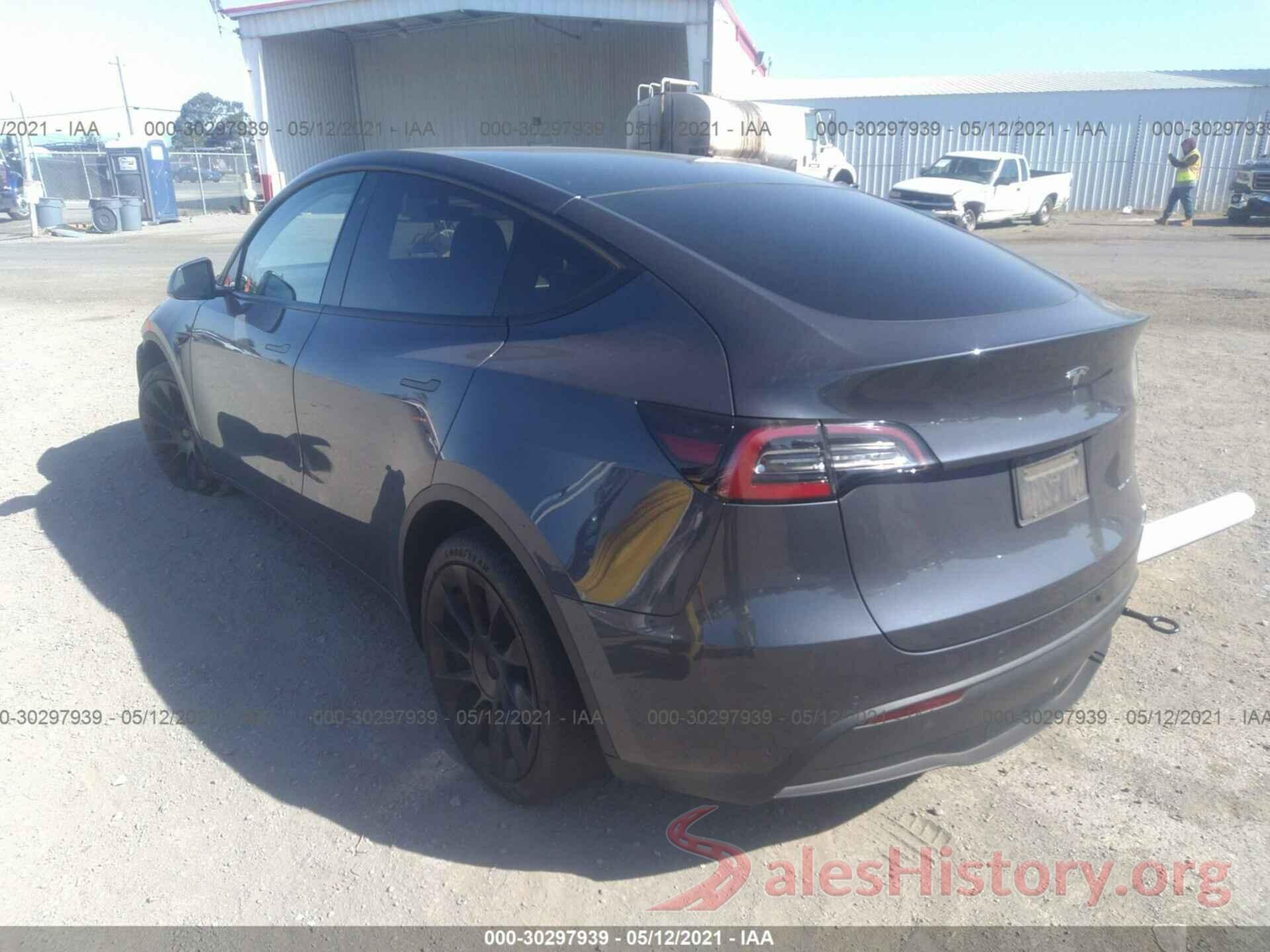 5YJYGDEE8LF022666 2020 TESLA MODEL Y