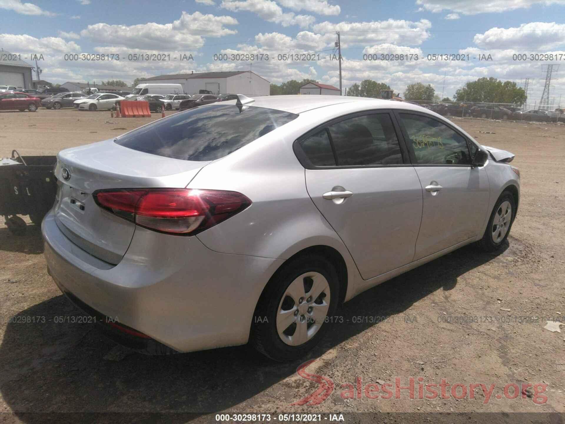 3KPFL4A70HE063820 2017 KIA FORTE