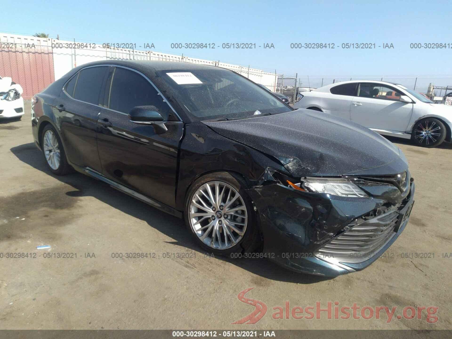 4T1B11HK2JU518974 2018 TOYOTA CAMRY