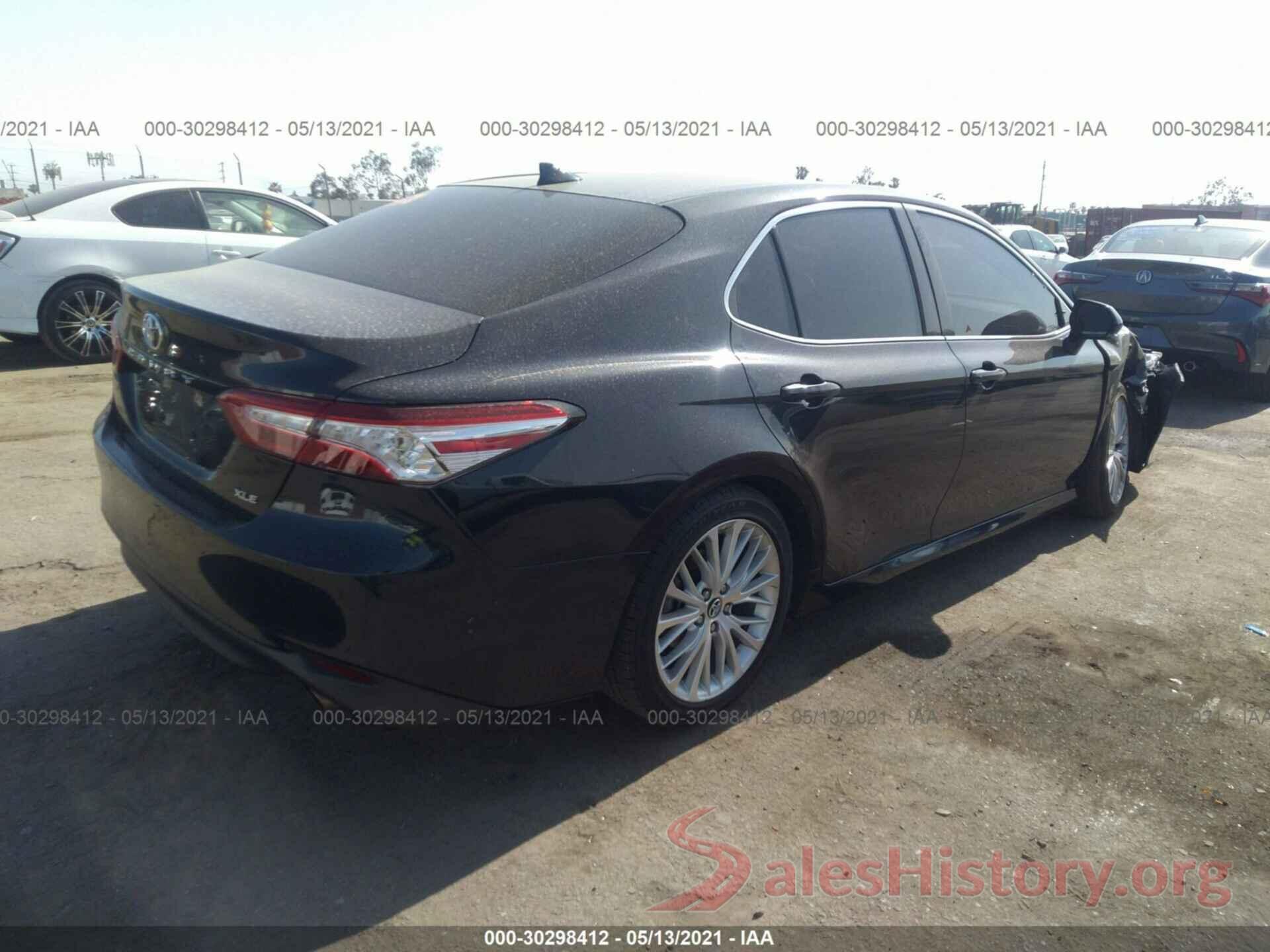 4T1B11HK2JU518974 2018 TOYOTA CAMRY