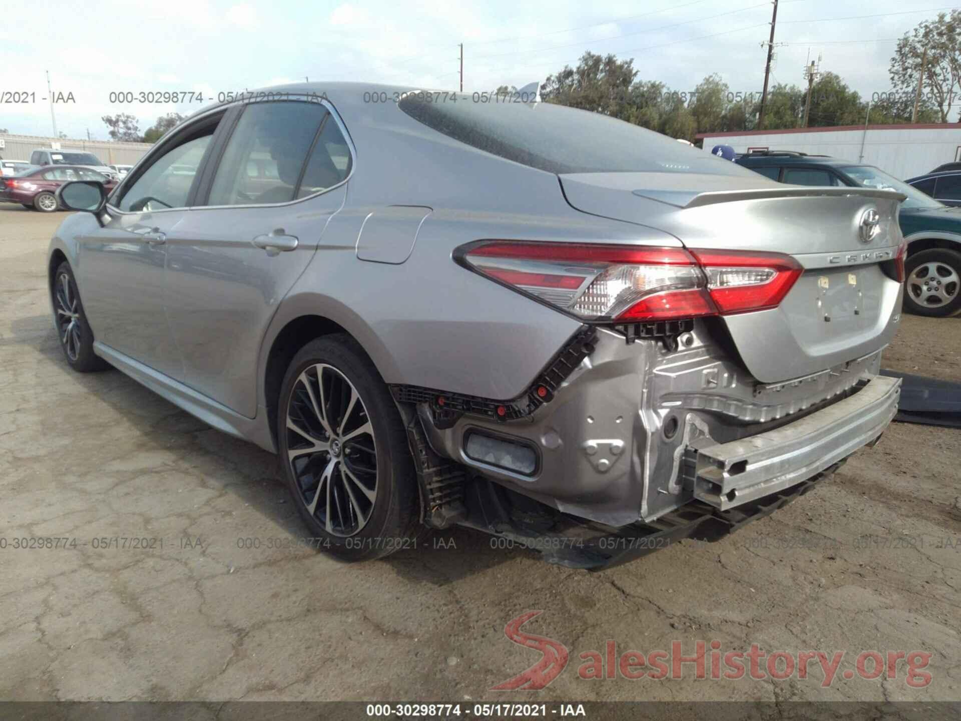 4T1B11HKXKU853126 2019 TOYOTA CAMRY